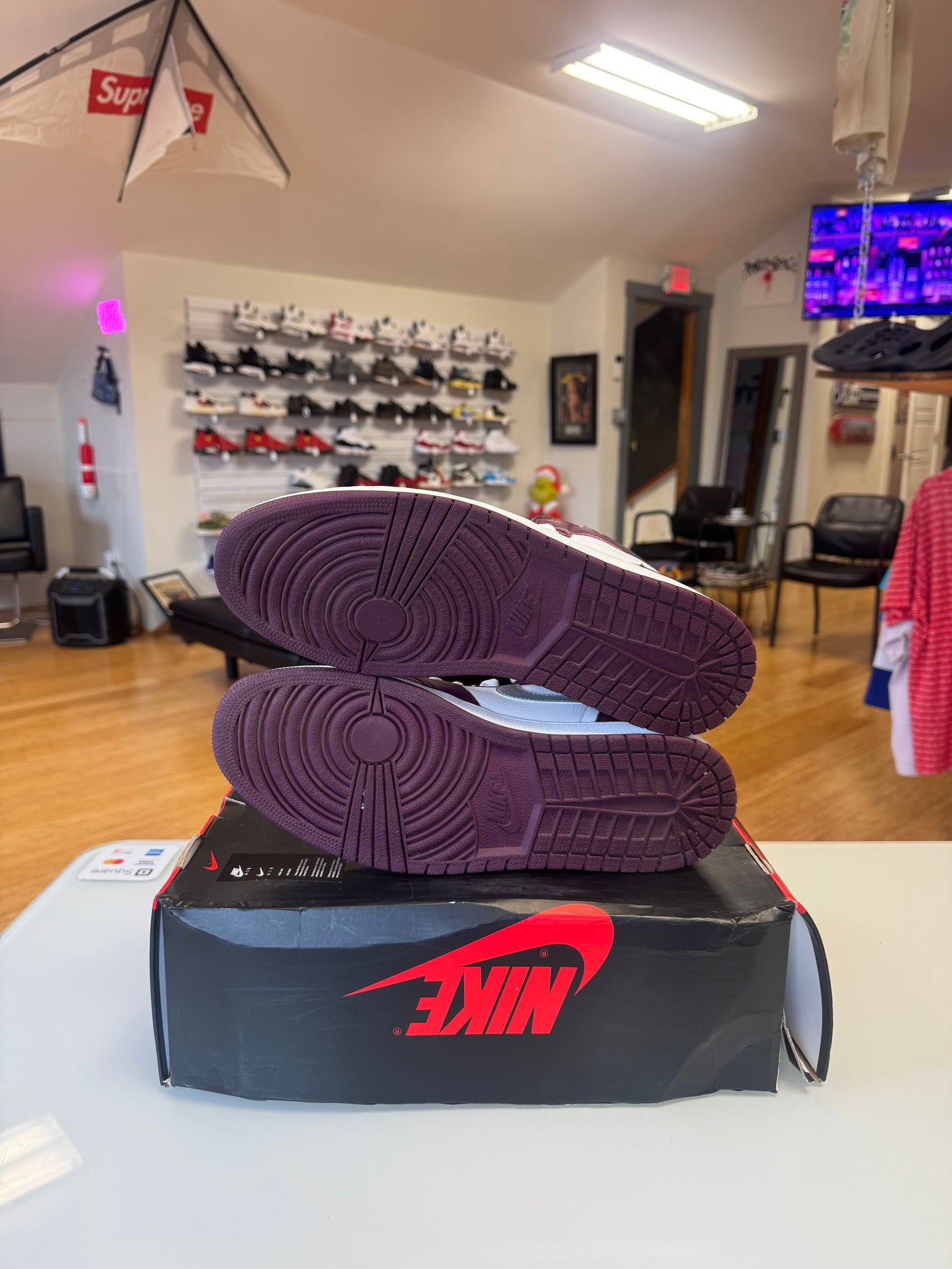 Jordan 1 Bordeaux