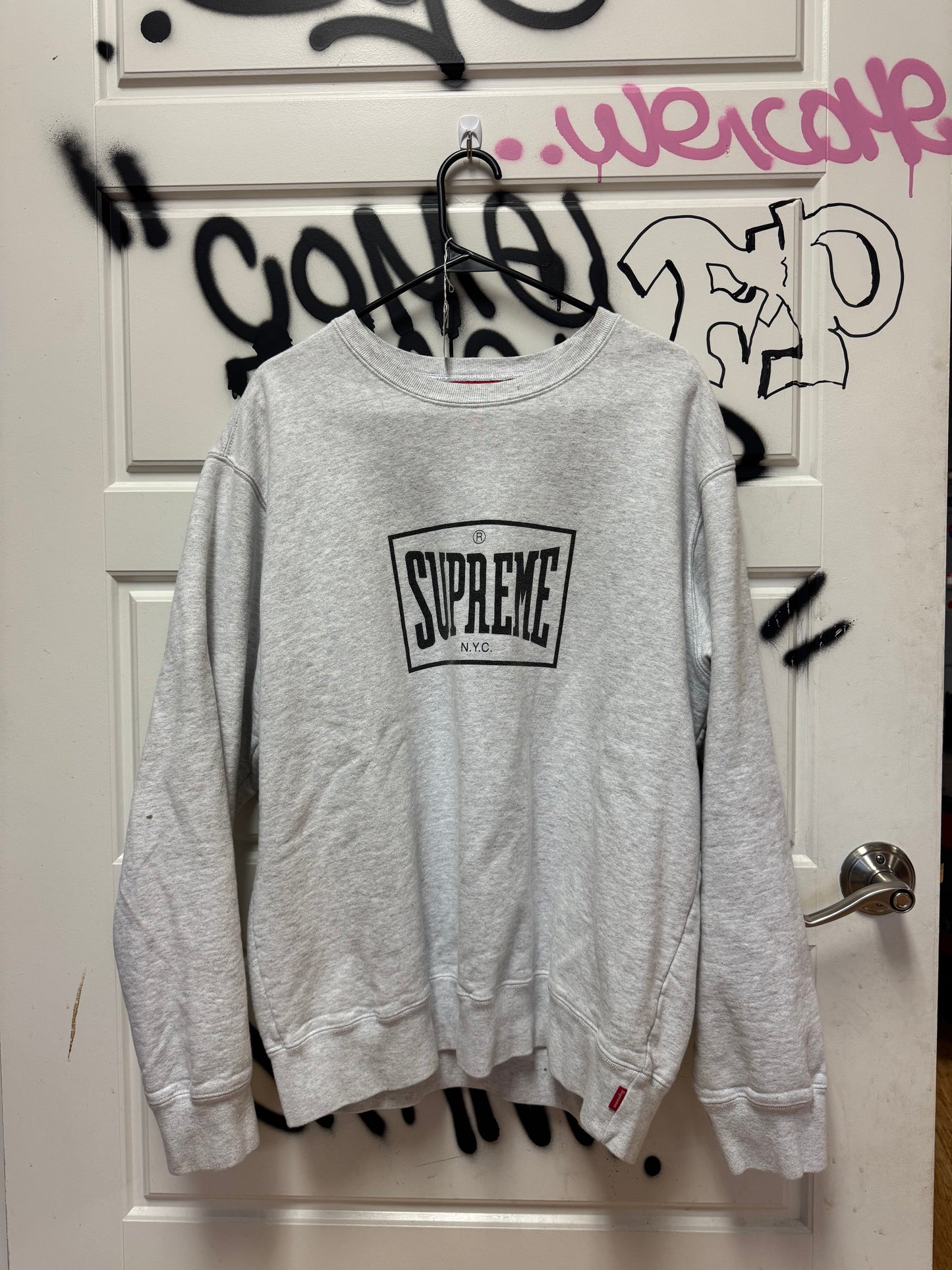 Supreme Sweatshirt