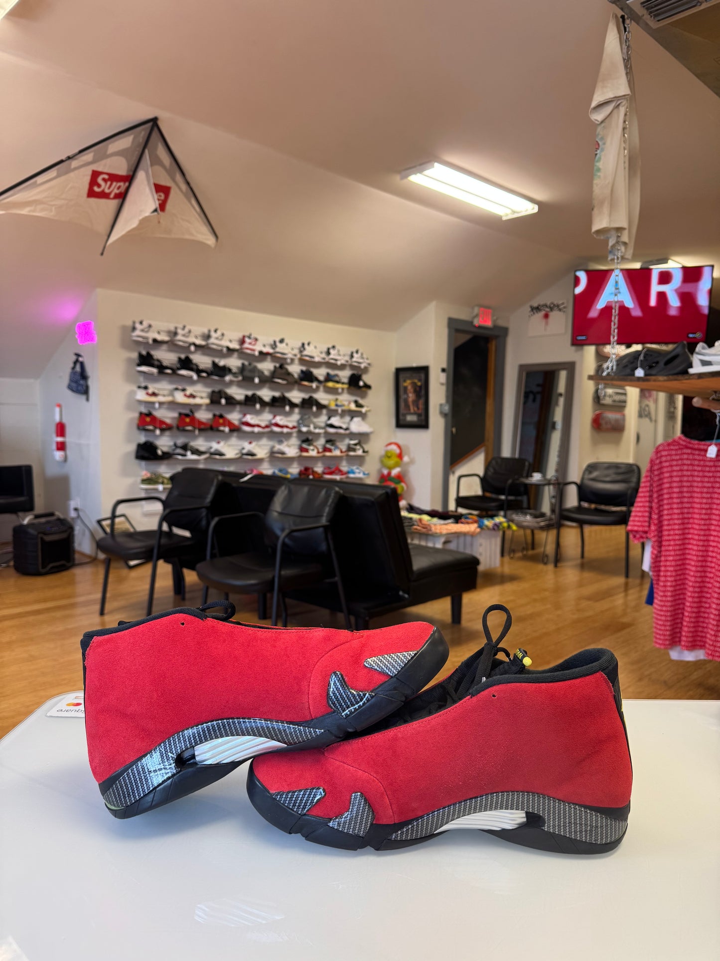Jordan 14 Ferrari