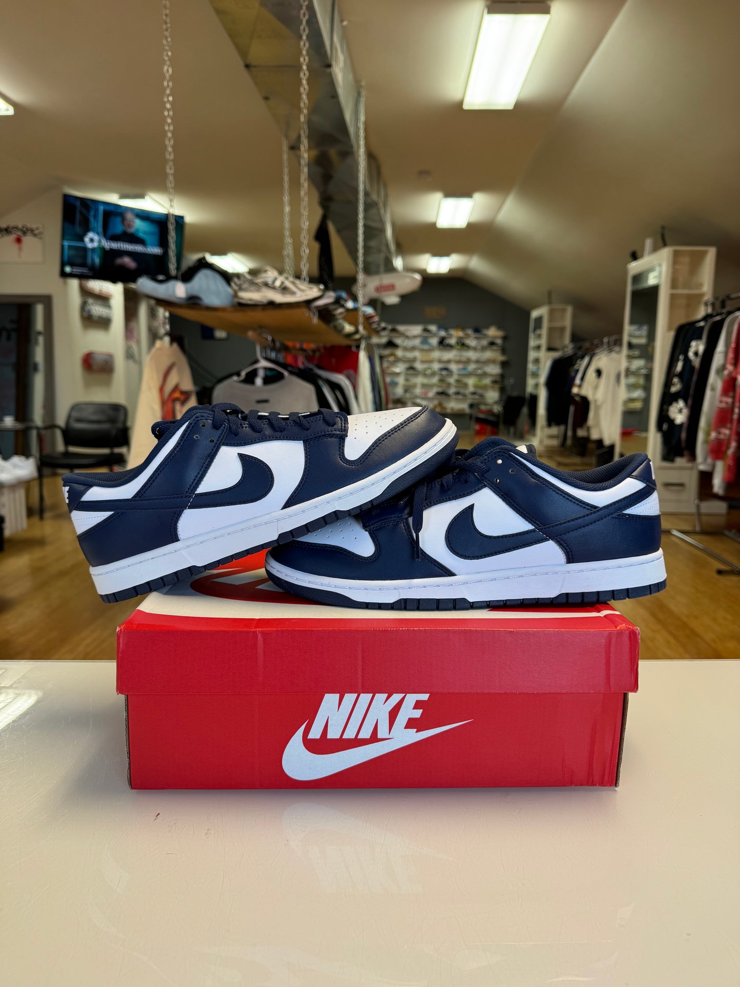 Nike dunk low navy