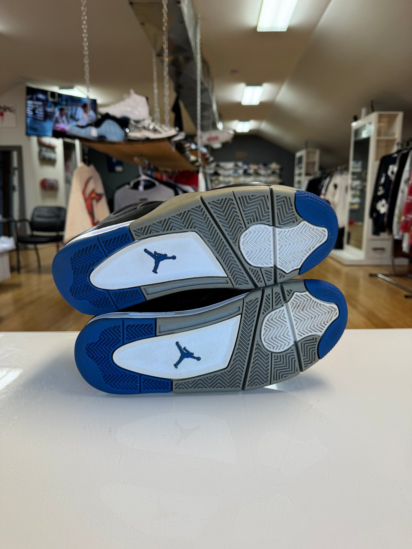 Jordan 4 Alternate Motorsport