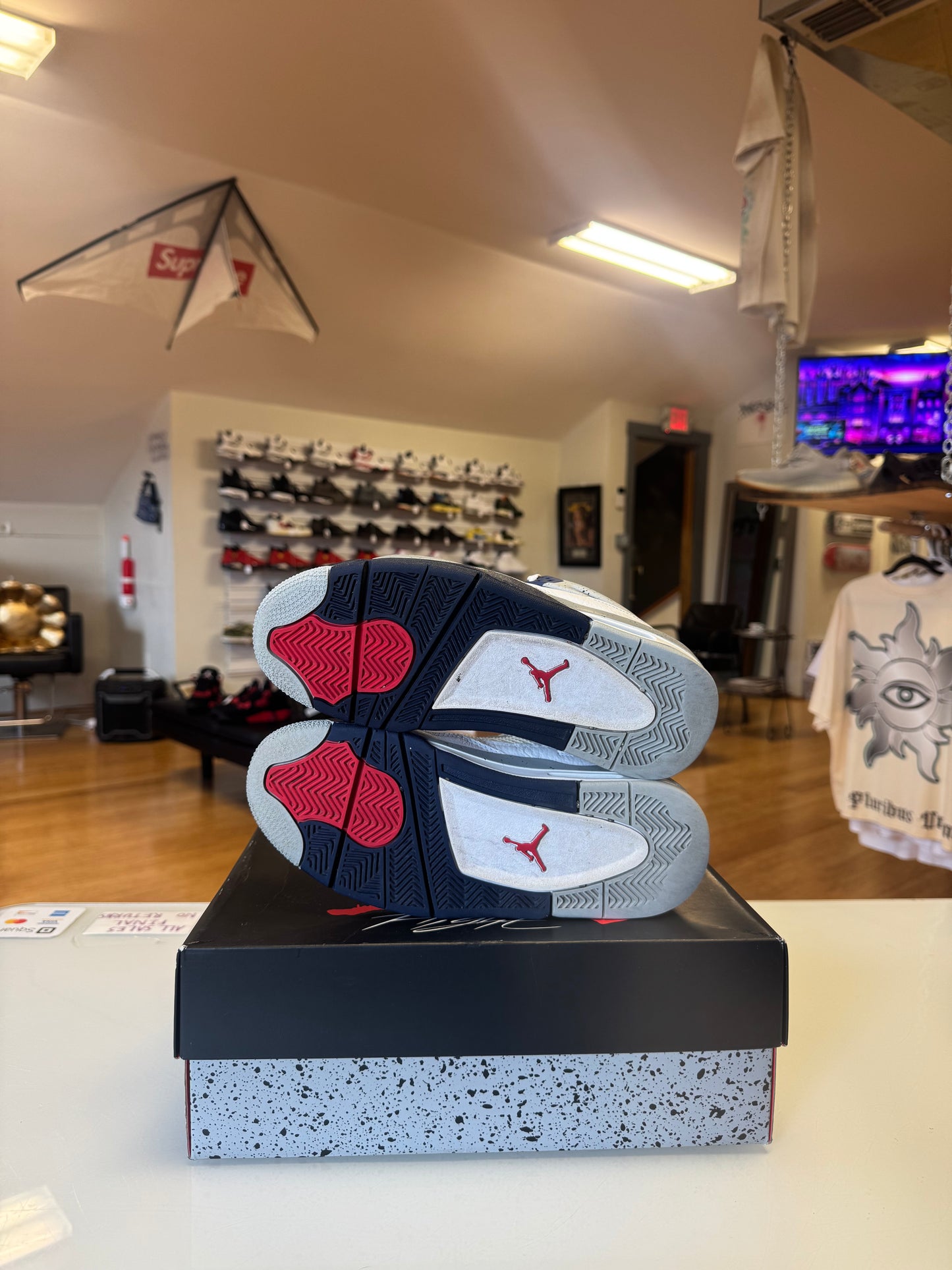 Jordan 4 Midnight Navy
