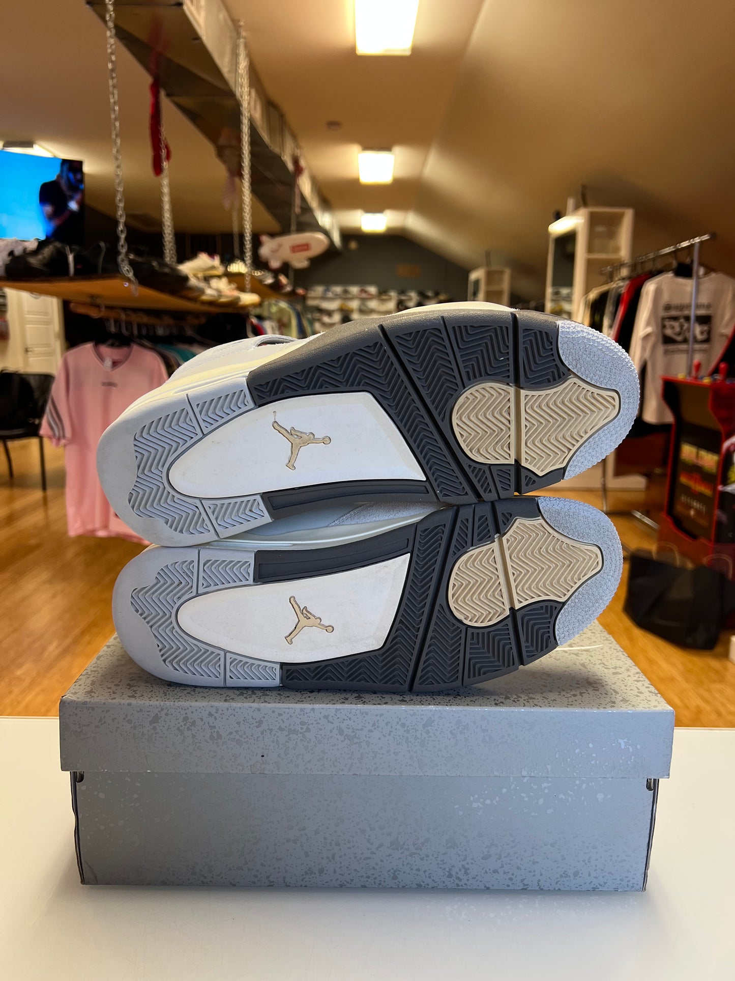 Jordan 4 Craft