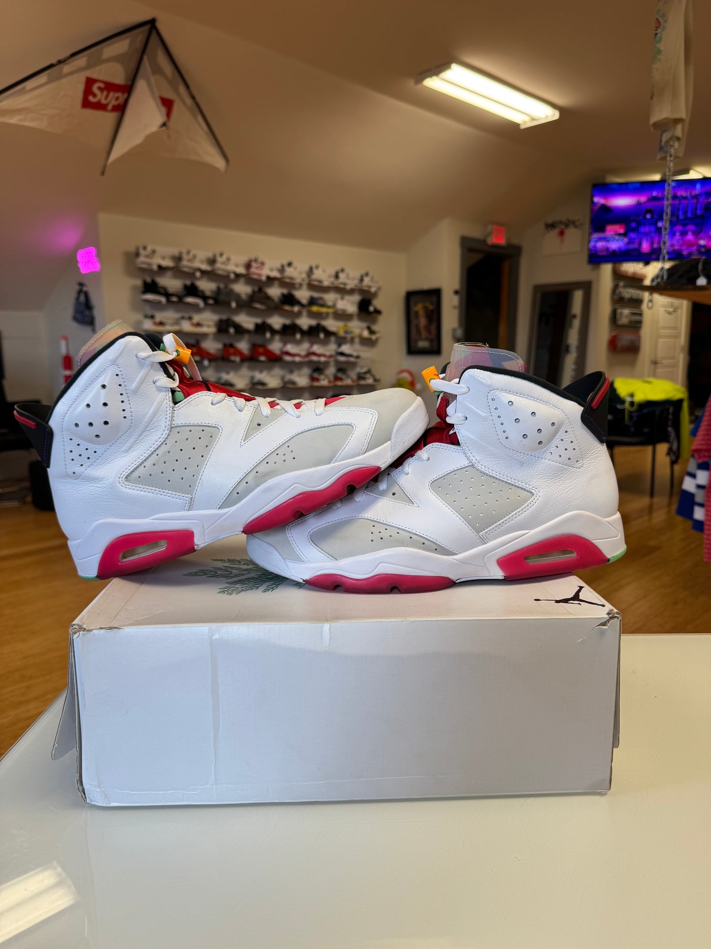 Jordan 6 hare