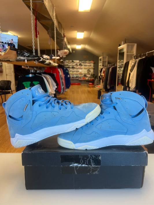 Jordan 7 Pantones