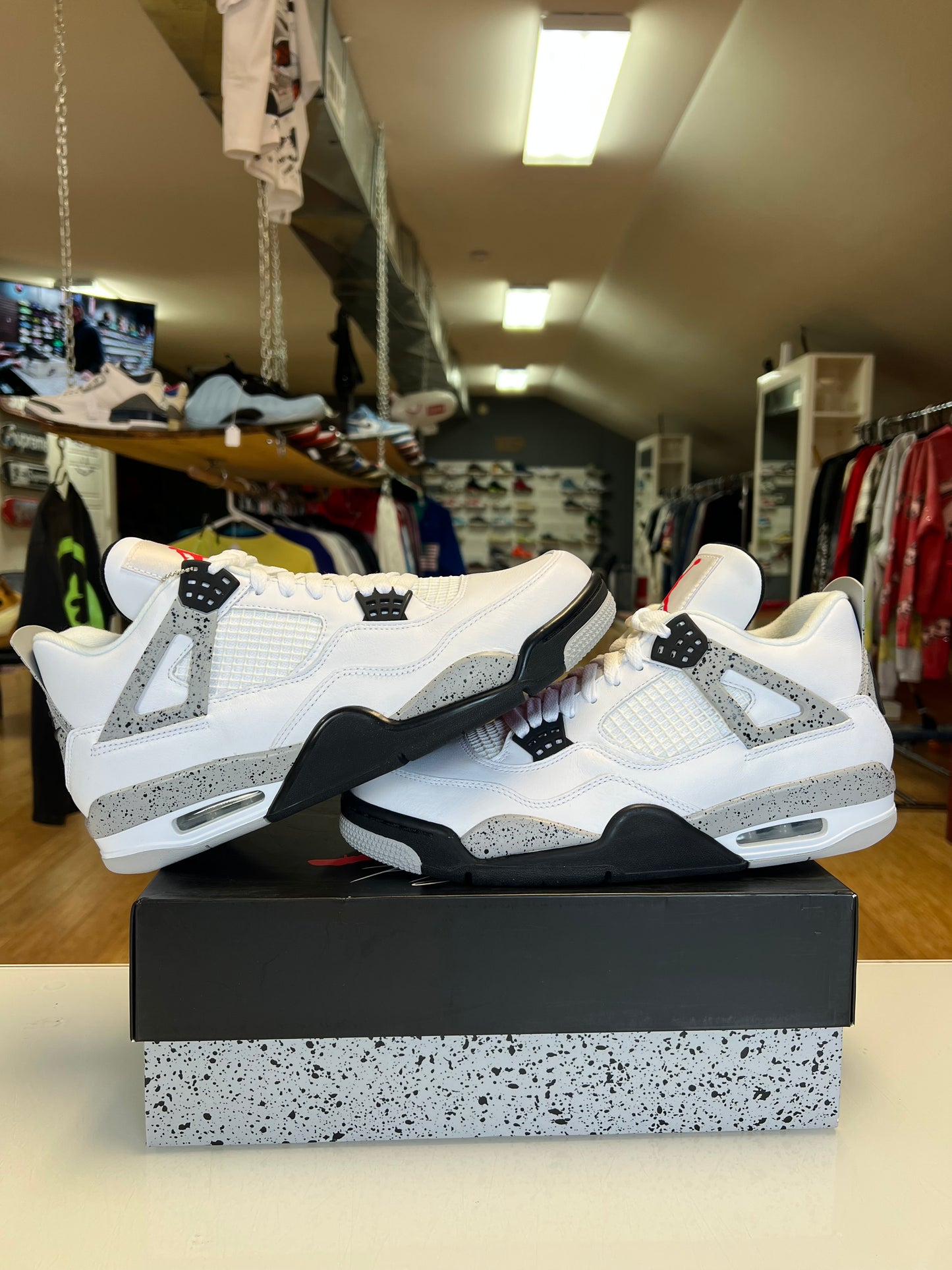 Jordan 4 White Cement 2016