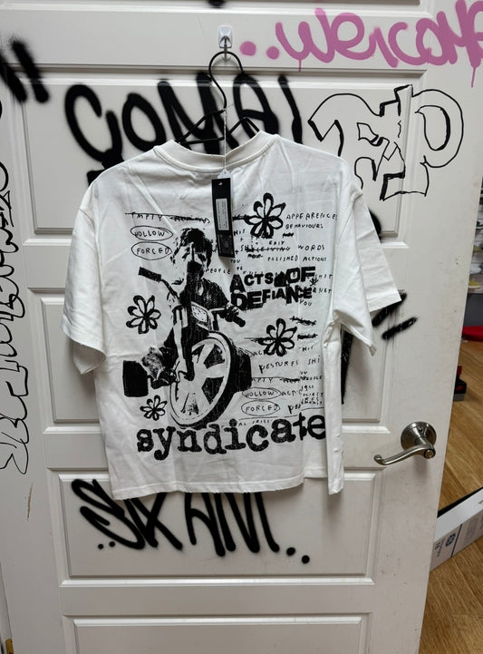 Syndicate Notes Tee