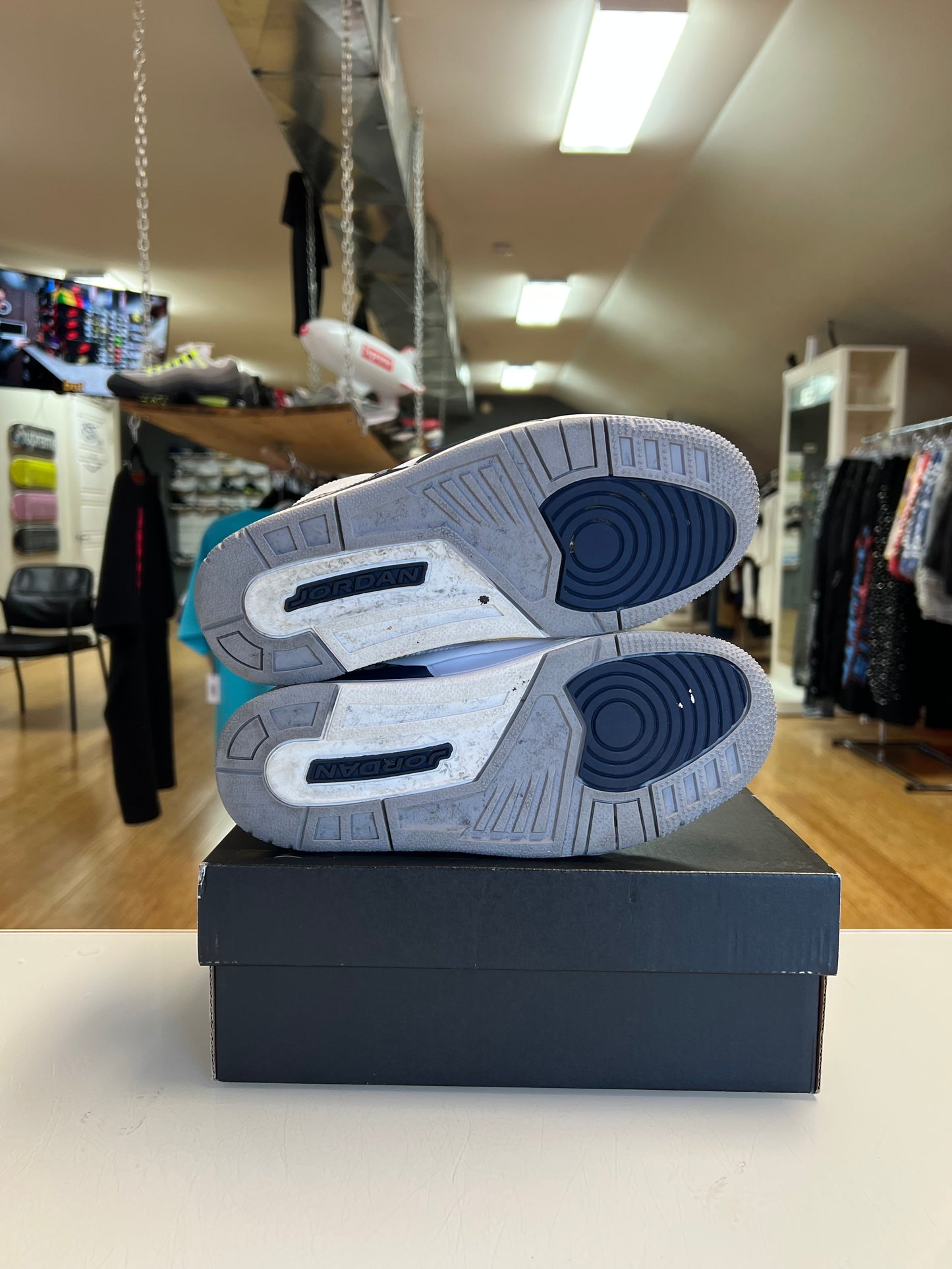 Jordan 3 Midnight Navy