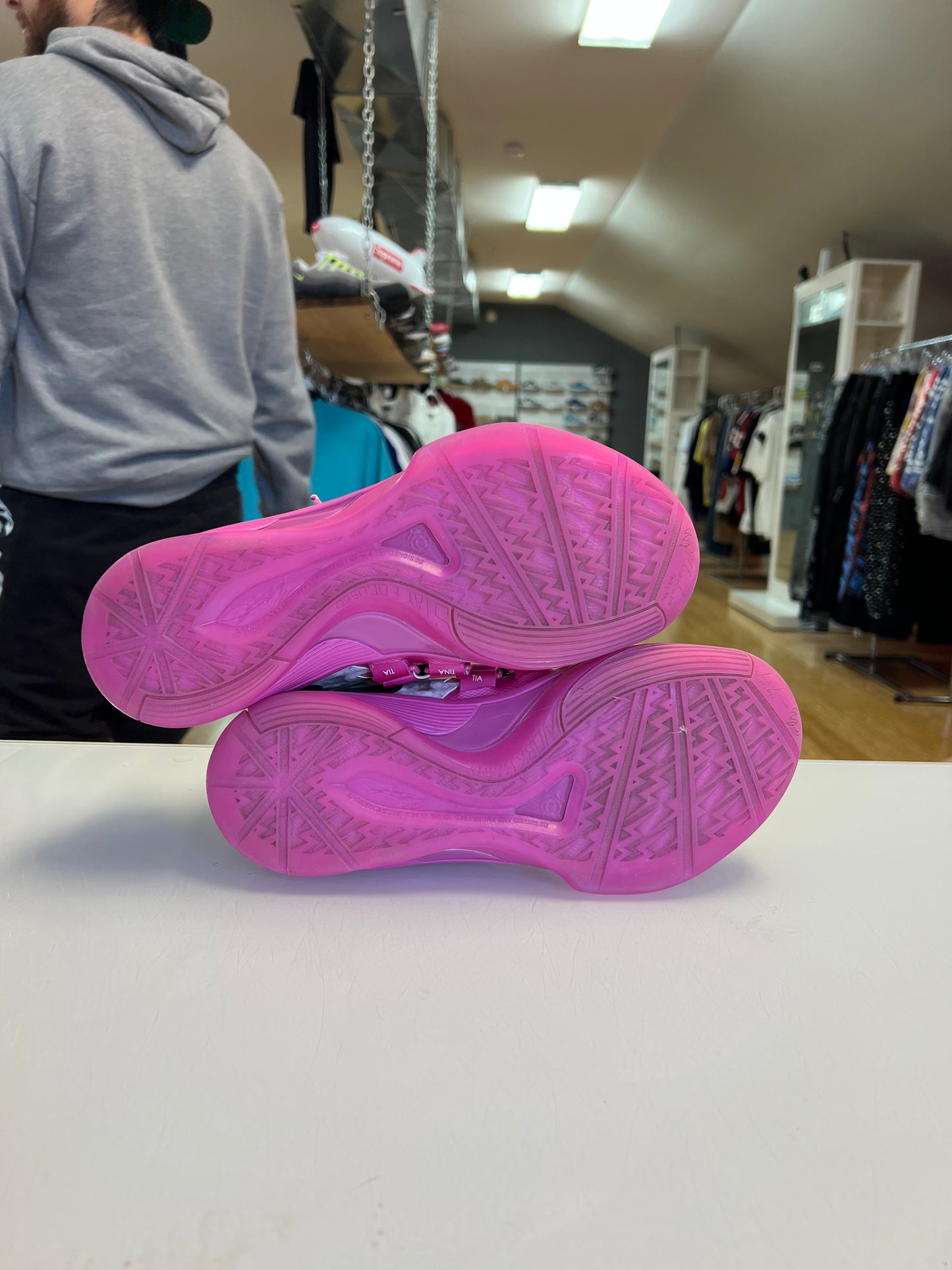 Nike KD 4 Aunt Pearl