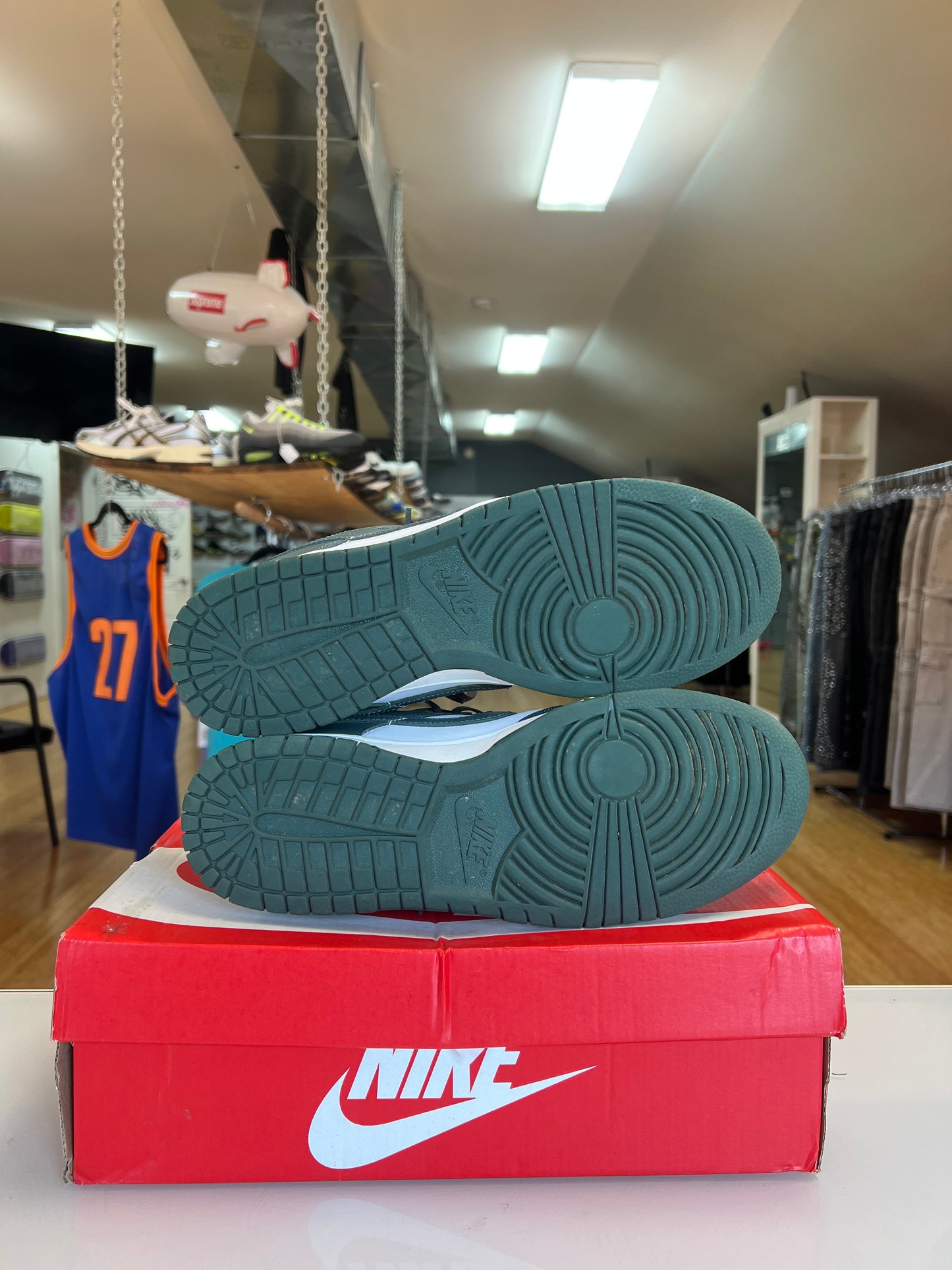 Nike Dunk Vintage Green