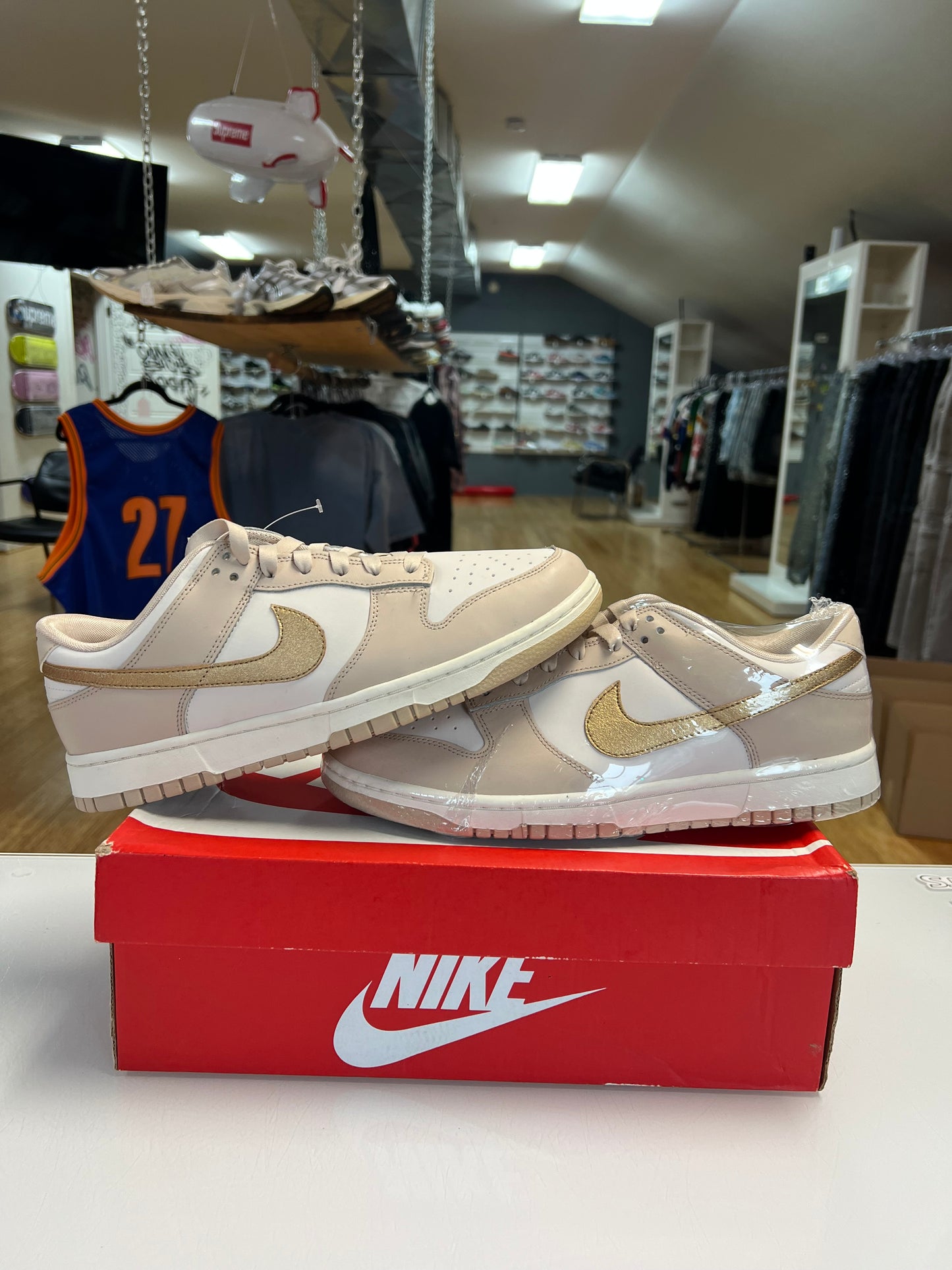 Nike Dunk Metallic Gold