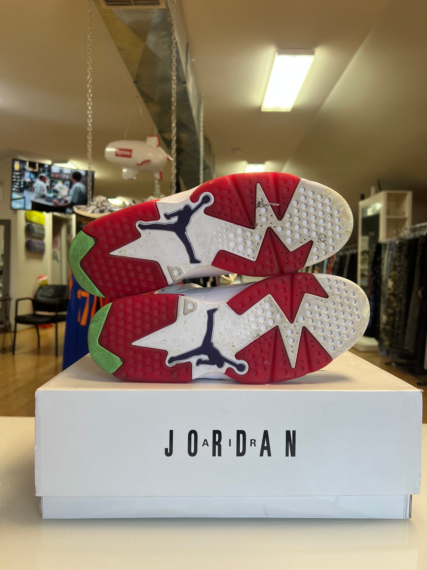 Jordan 6 Hare