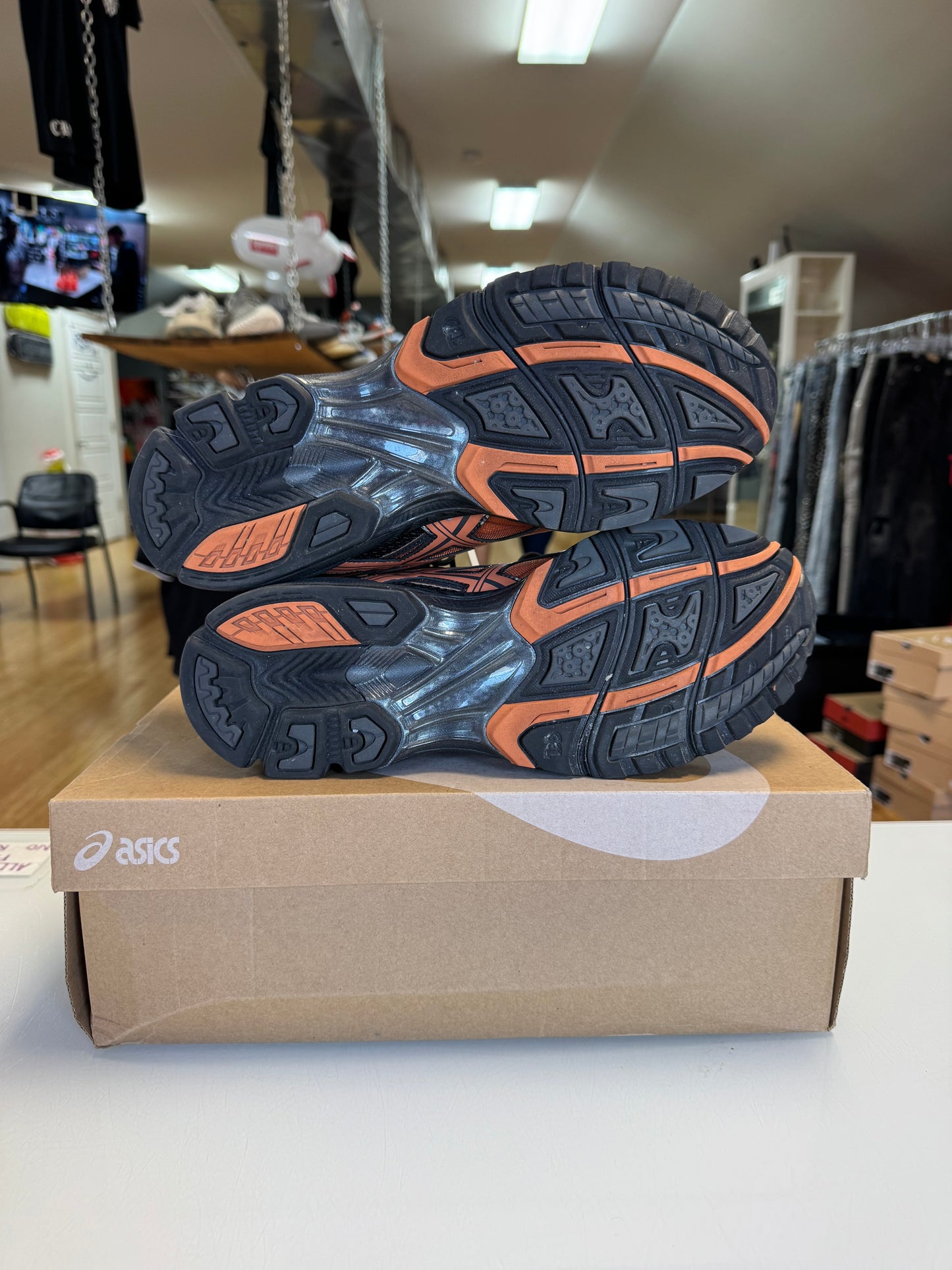 ASICS gel nimbus 10.1
