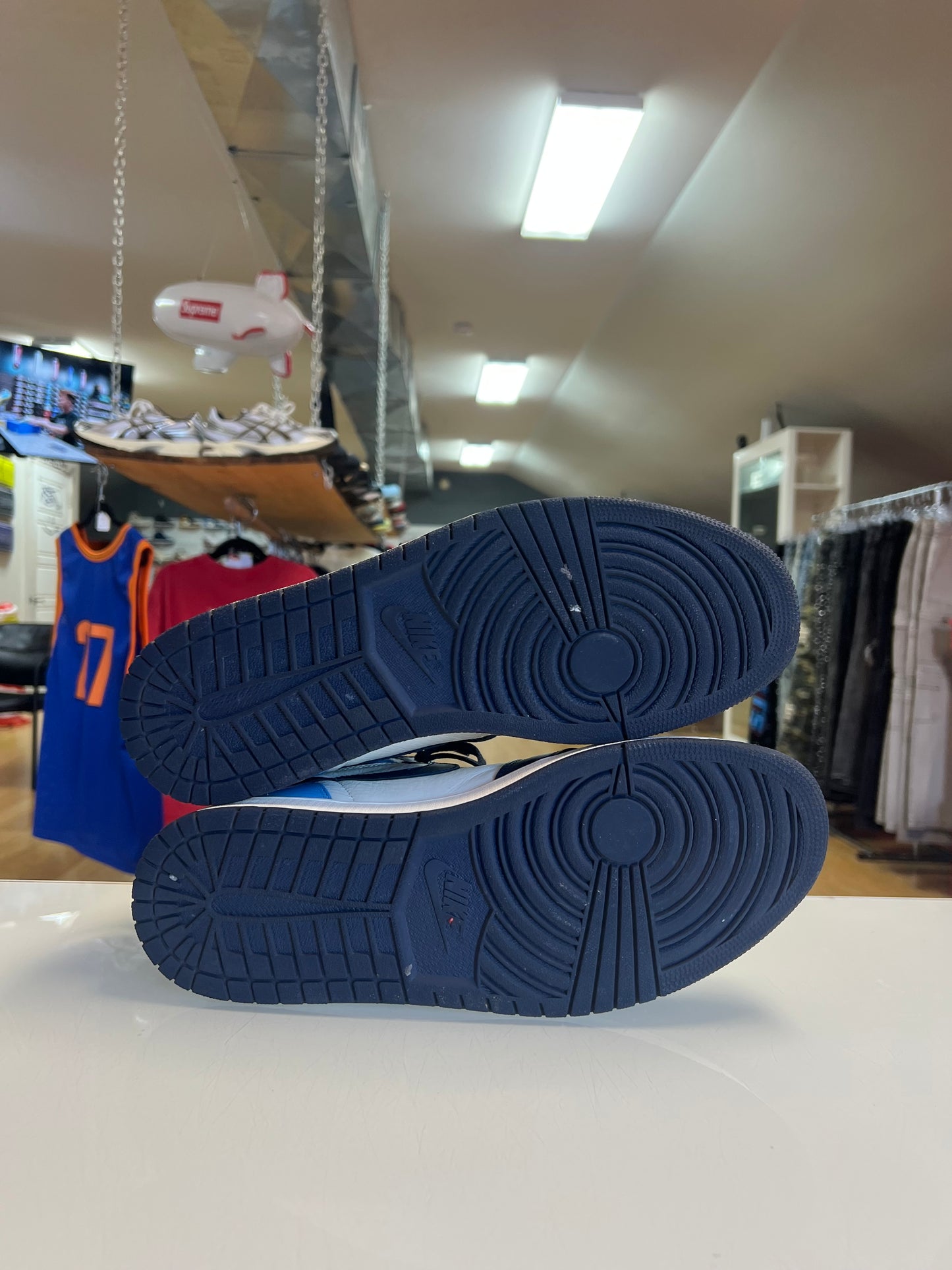 Jordan 1 UNC Obsidian