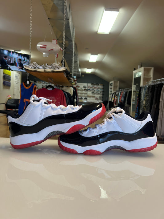 Jordan 11 Concord Bred