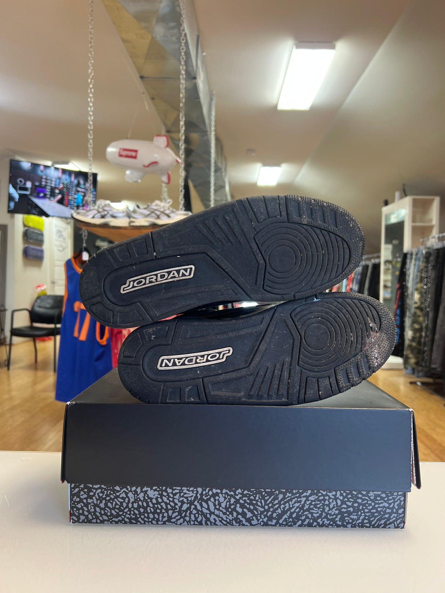 Jordan 3 Black Cat