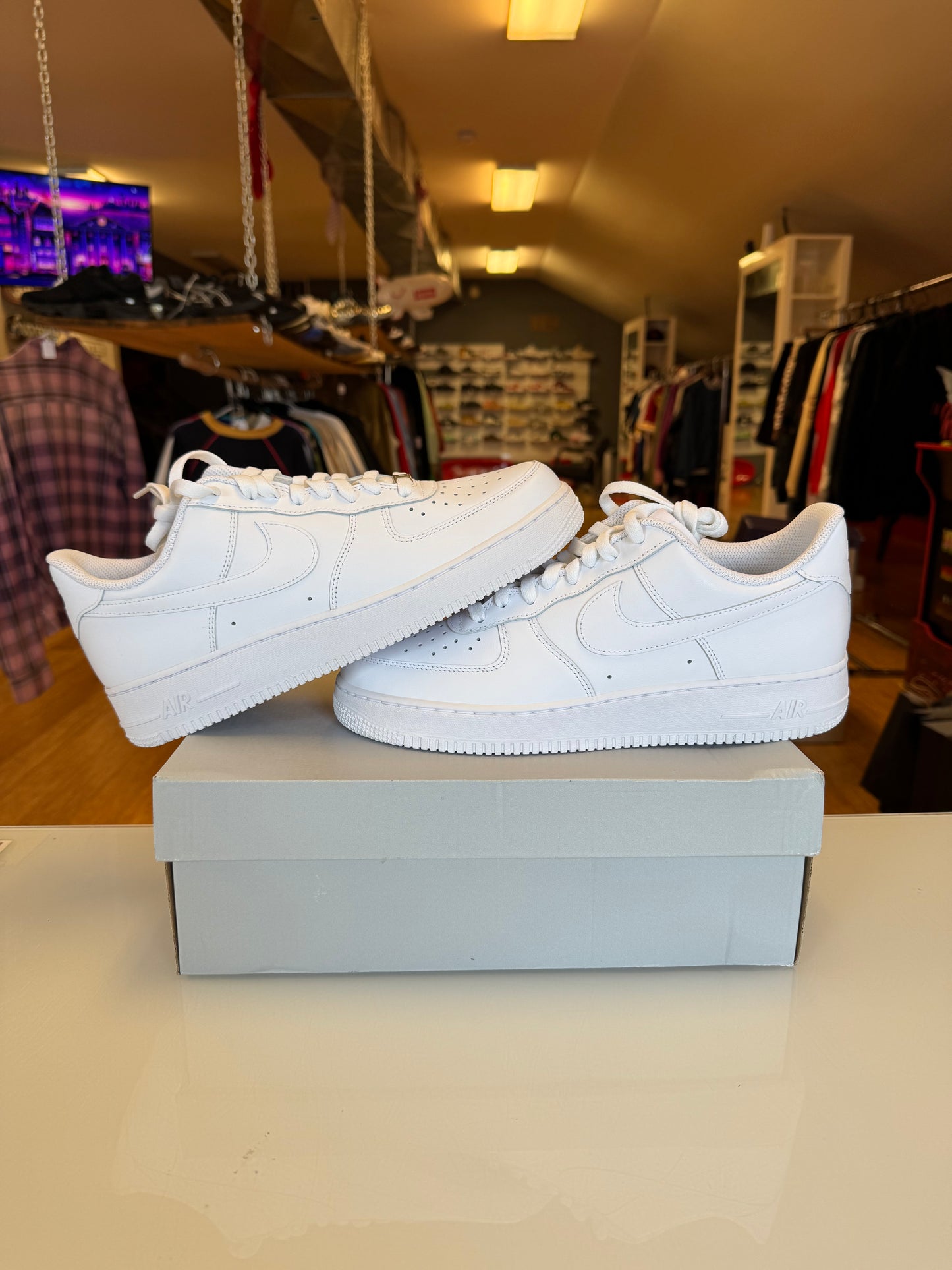 Nike Air Force 1