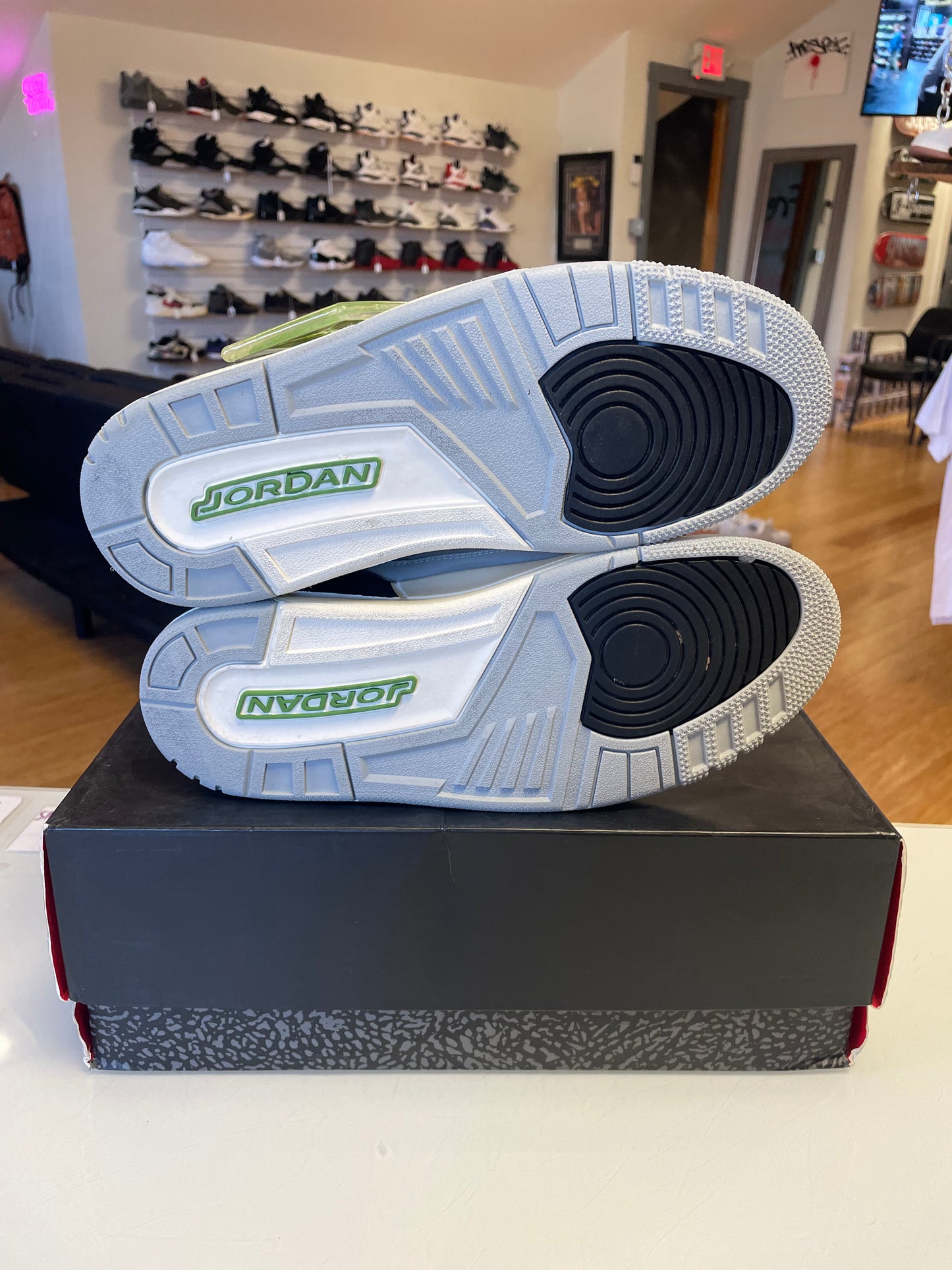 Jordan 3 Chlorophyll