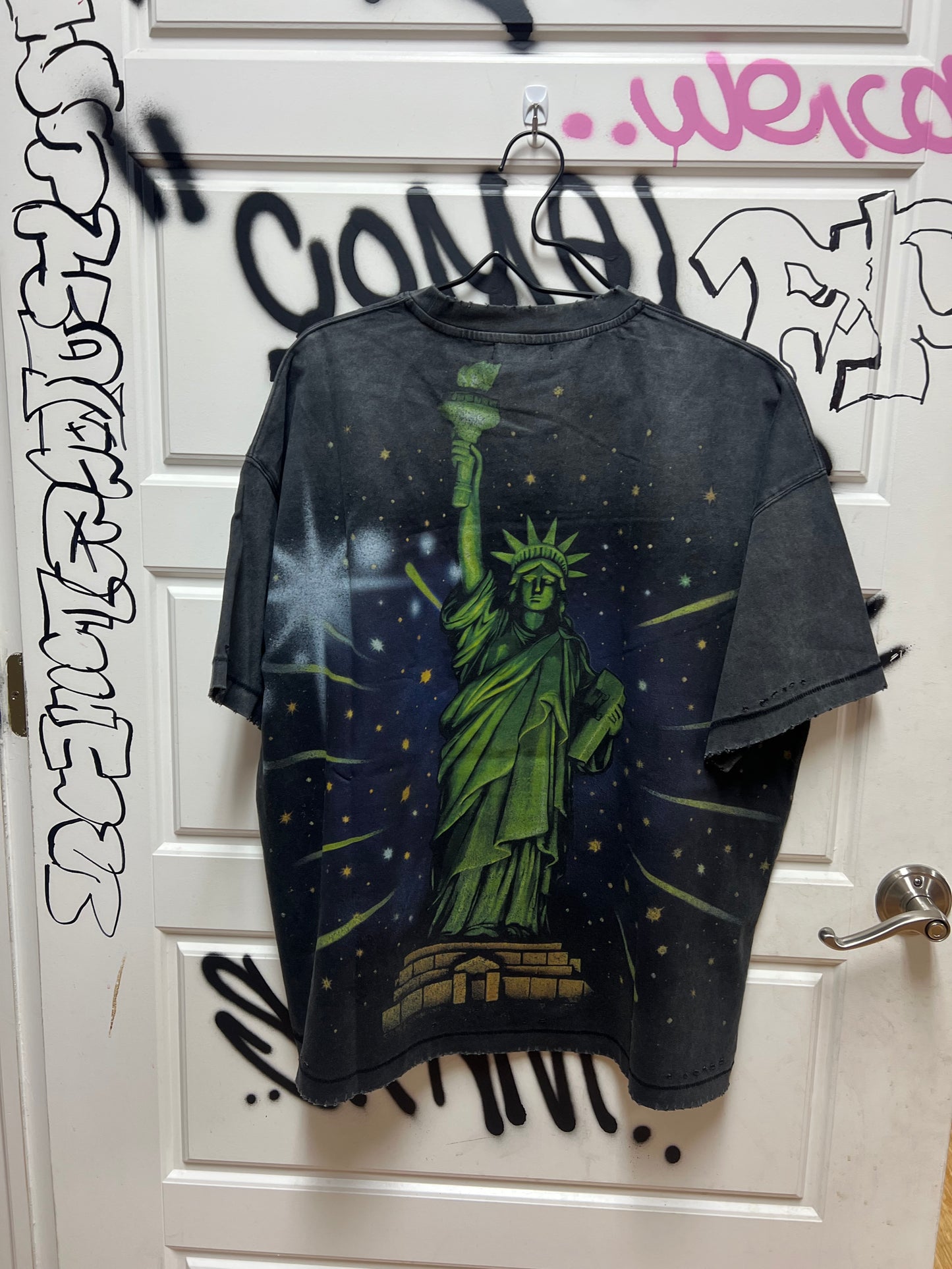 Vale New York Rhinestone Tee