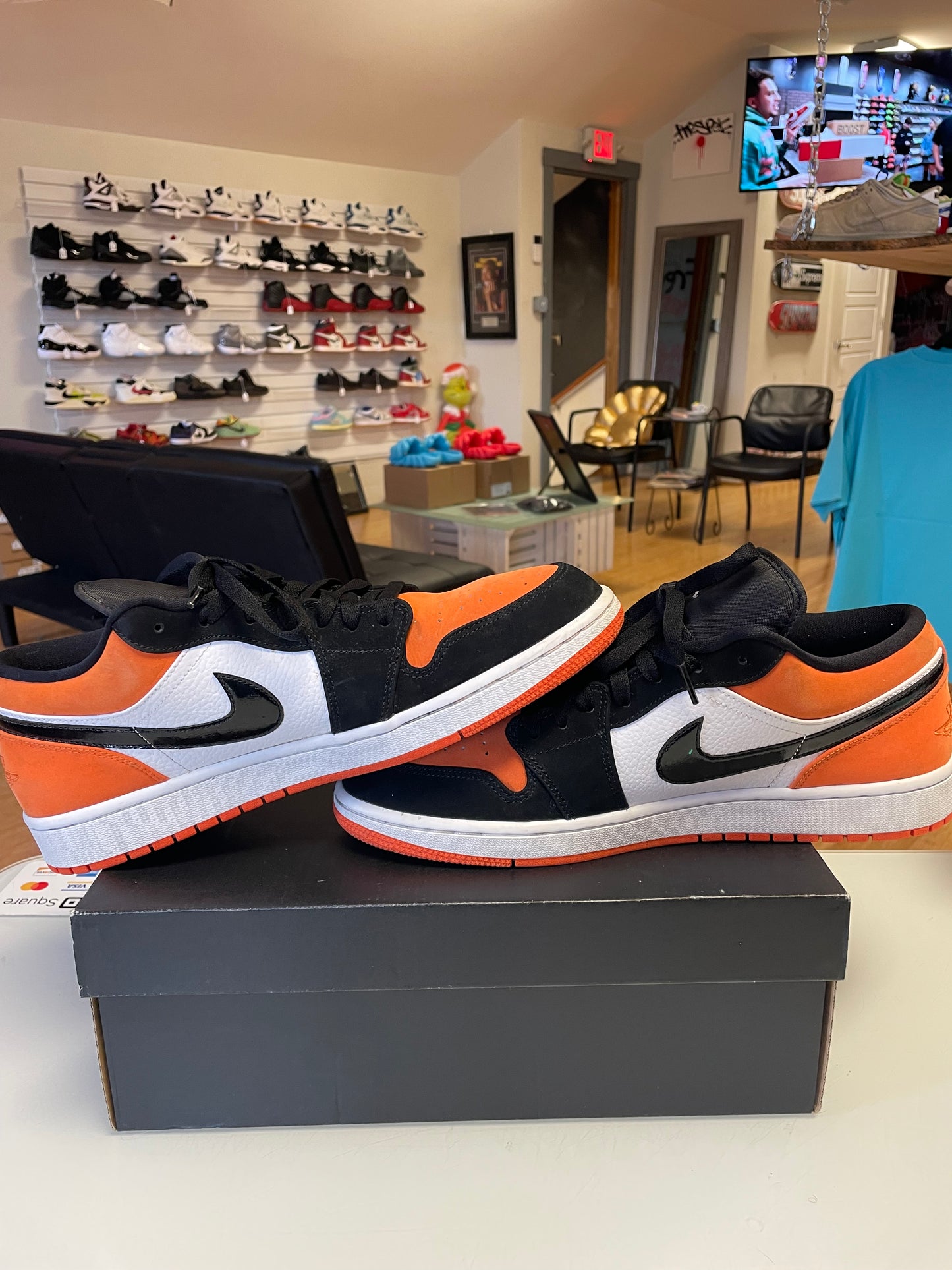 Jordan 1 Low Shattered Backboard