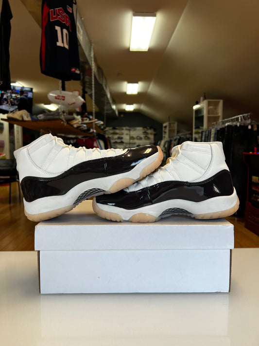 Jordan 11 Neapolitan