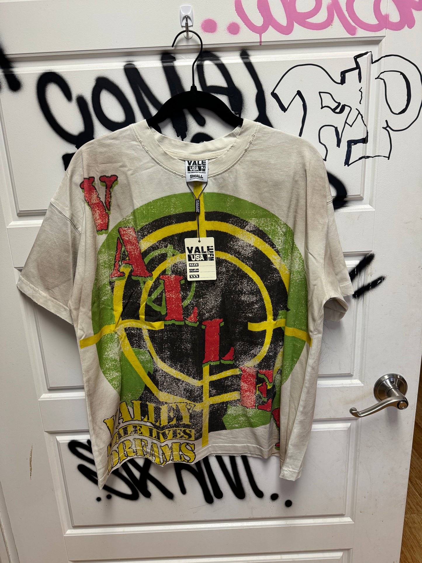 Vale target tee