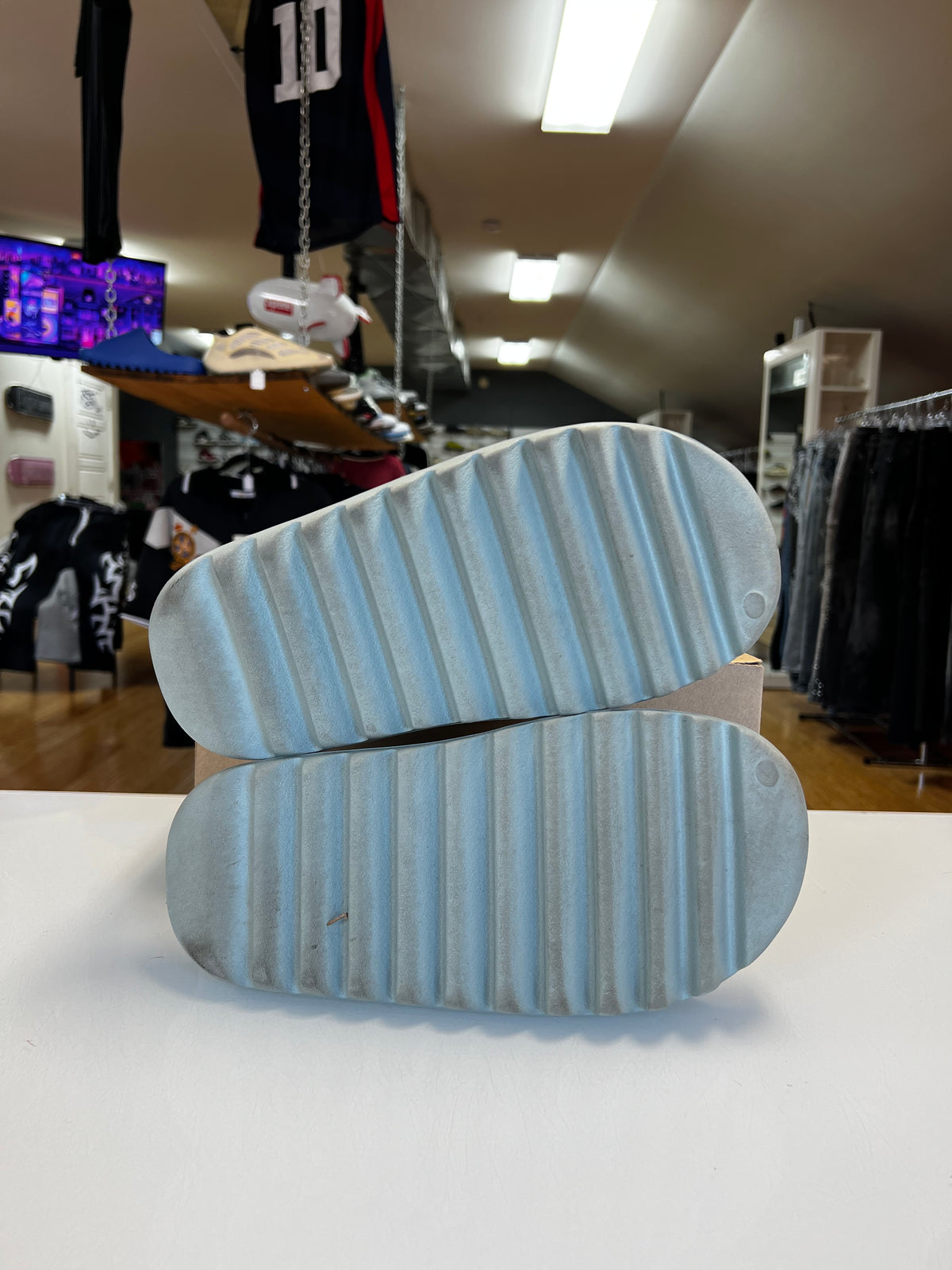 Yeezy Slide Salt