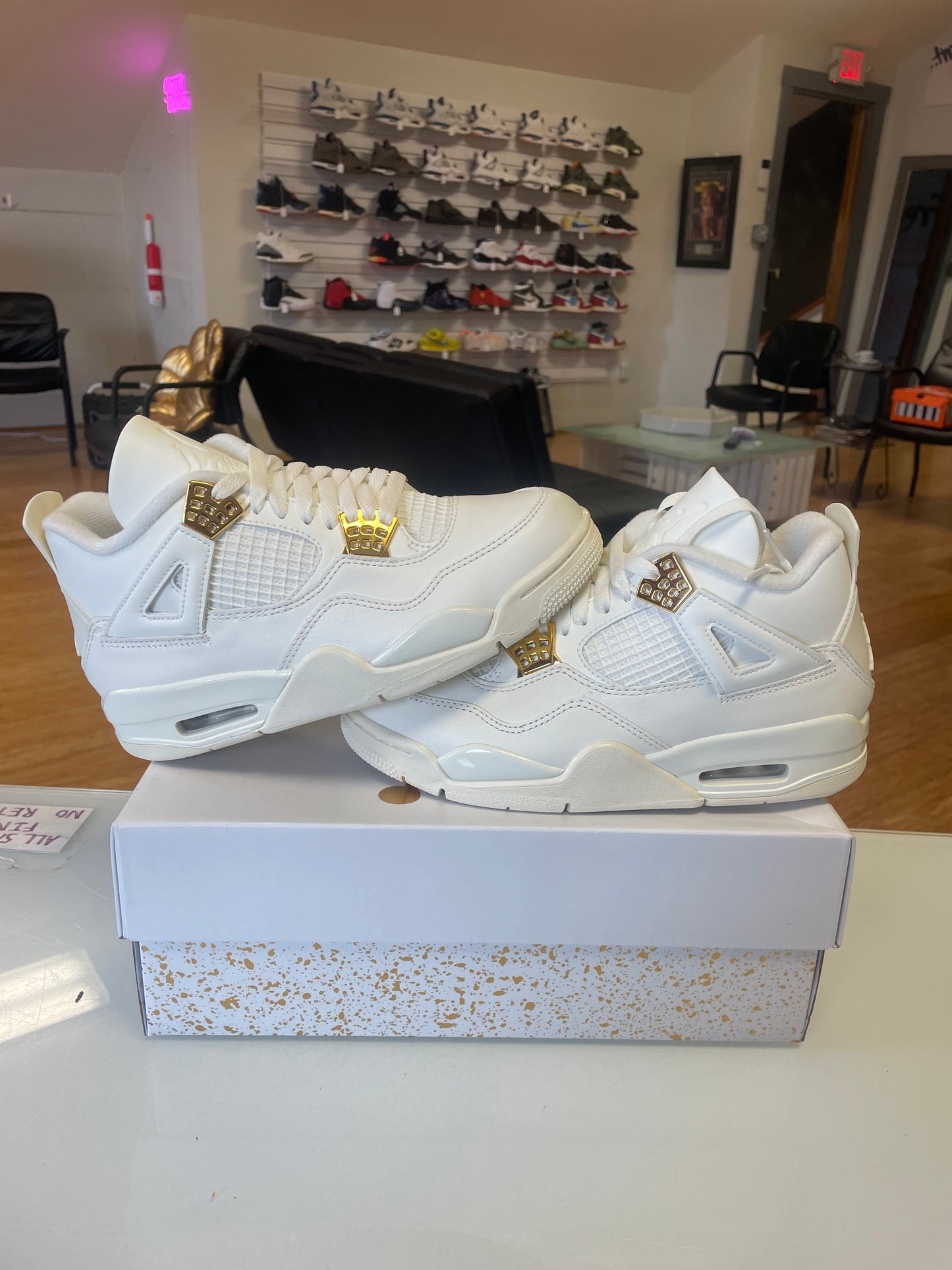 Jordan 4 Gold Metallic
