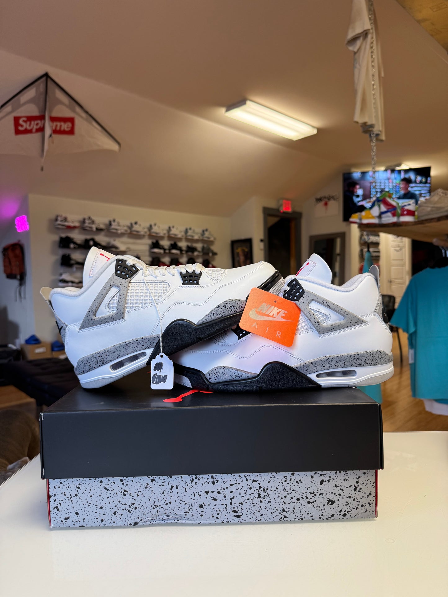 Jordan 4 white cement