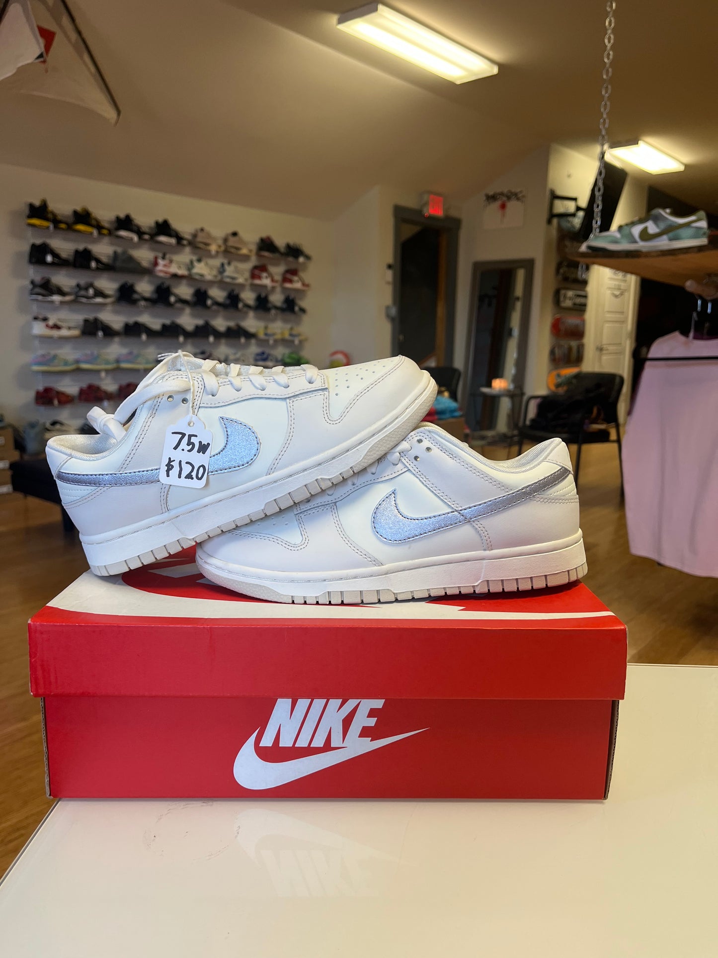 Nike dunk low sail oxygen