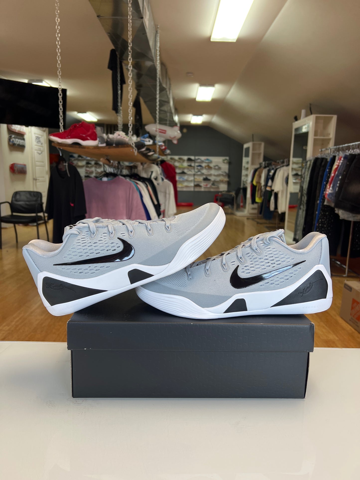Kobe 9 Wolf Grey