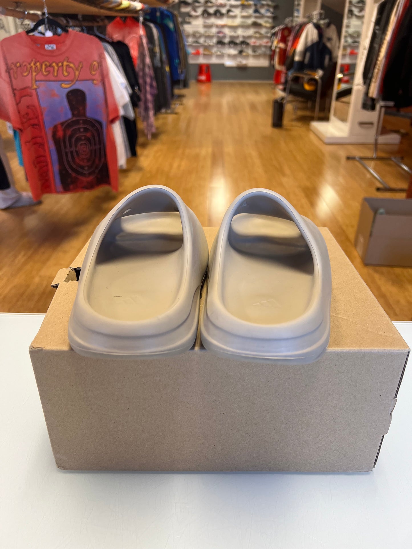 Yeezy Slide Pure