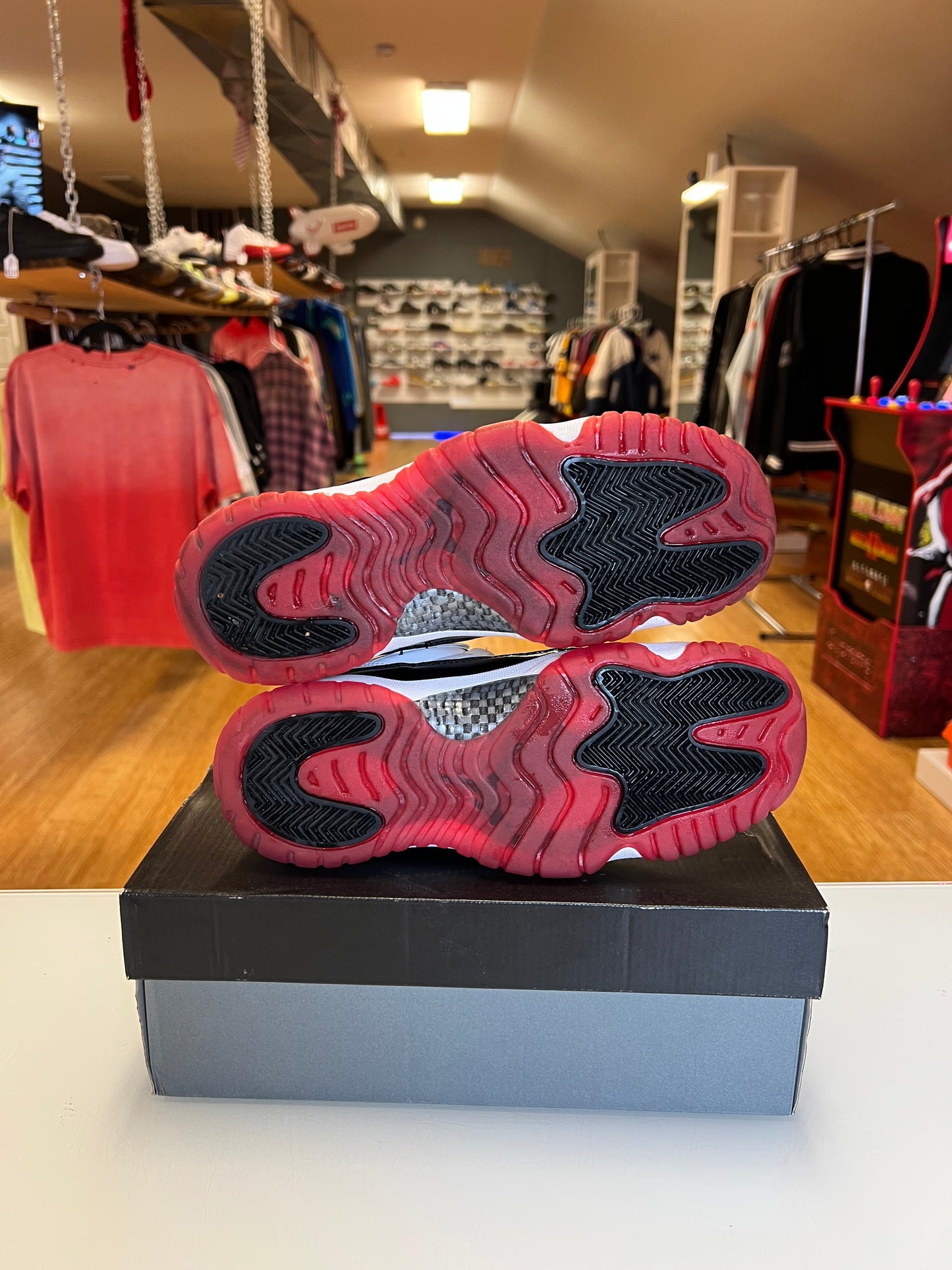 Jordan 11 Concord Bred