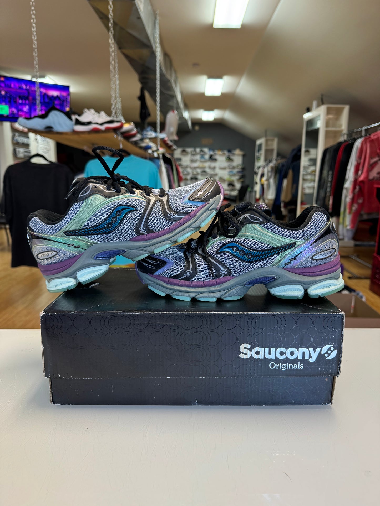 Saucony ProGrid Triumph 4