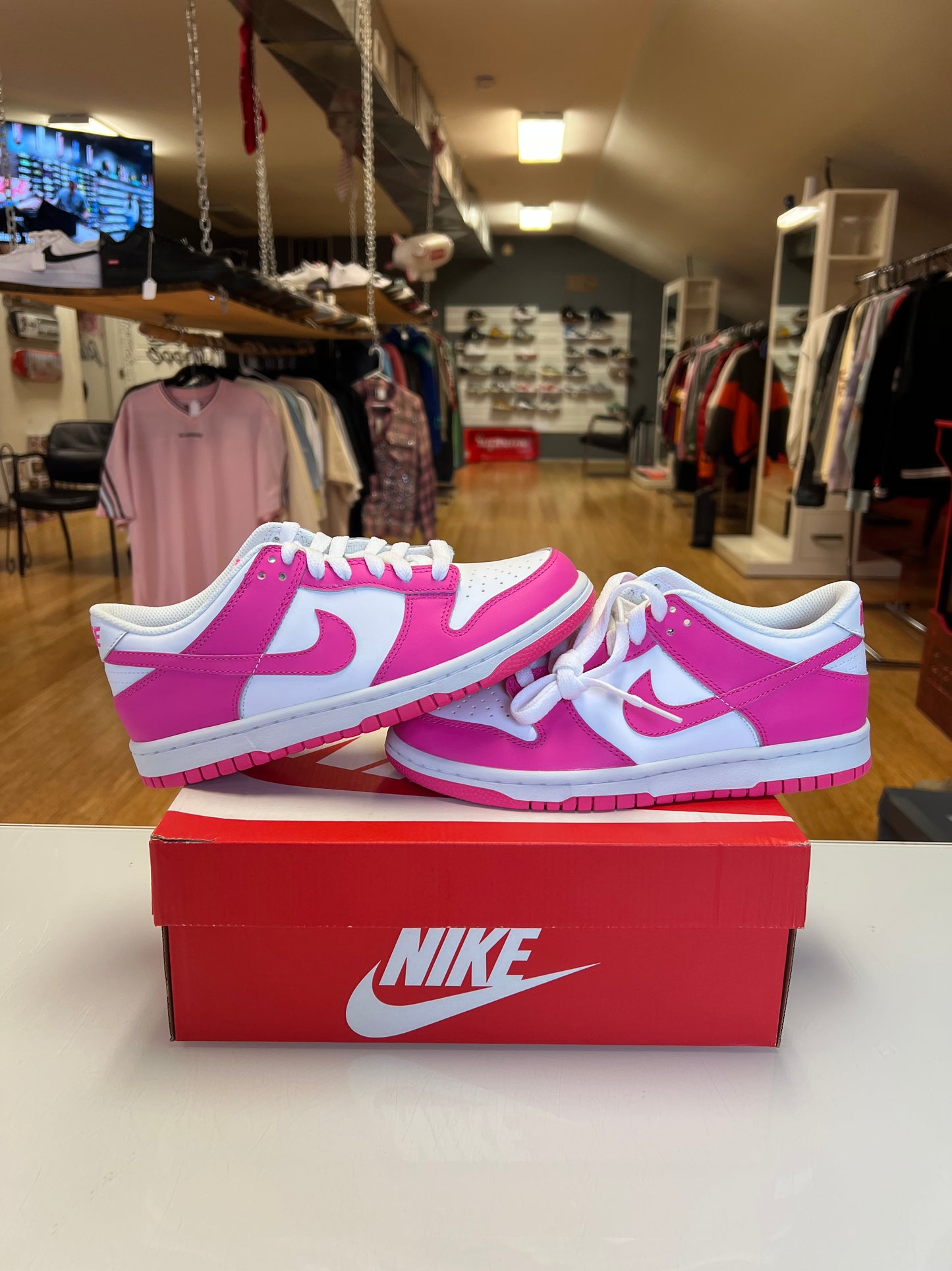 Nike Dunk Laser Fuchsia