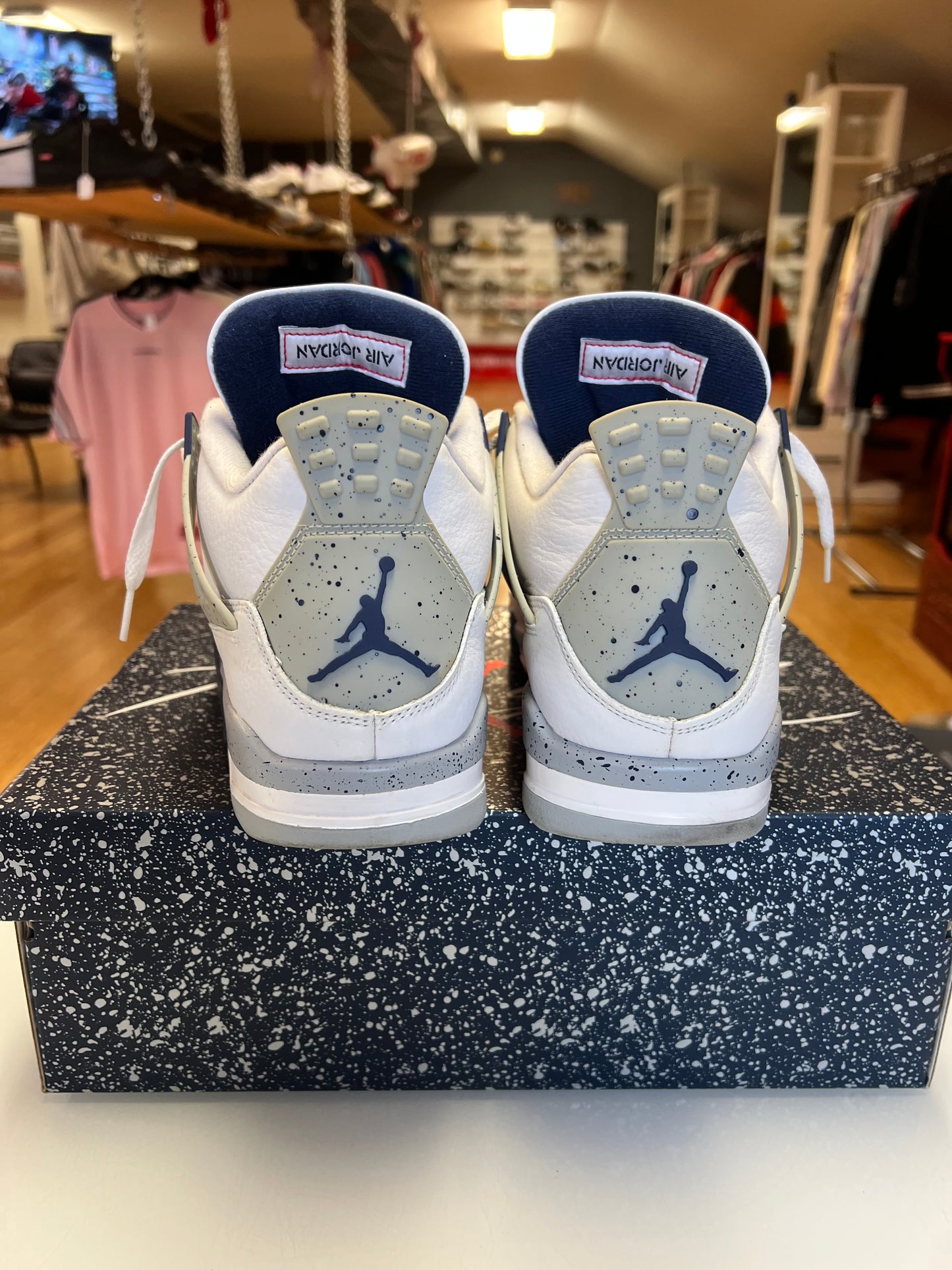 Jordan 4 Midnight Navy