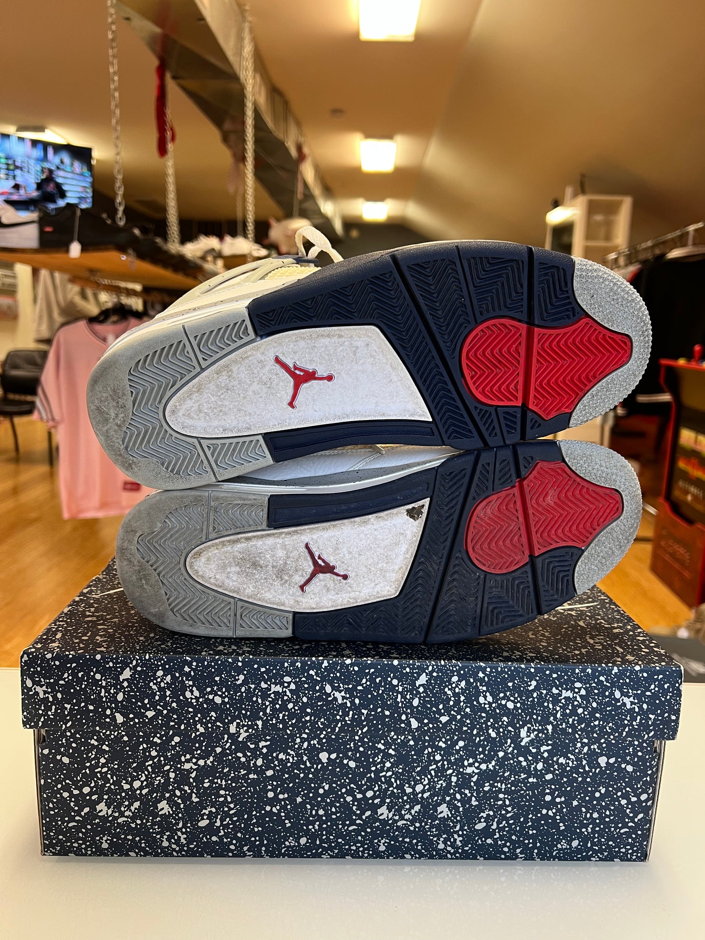 Jordan 4 Midnight Navy
