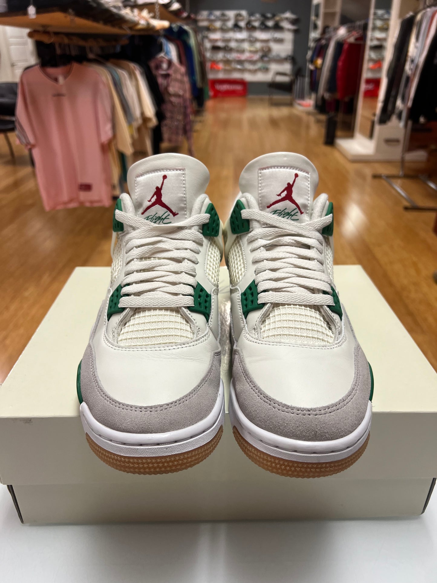 Jordan 4 Pine Green SB