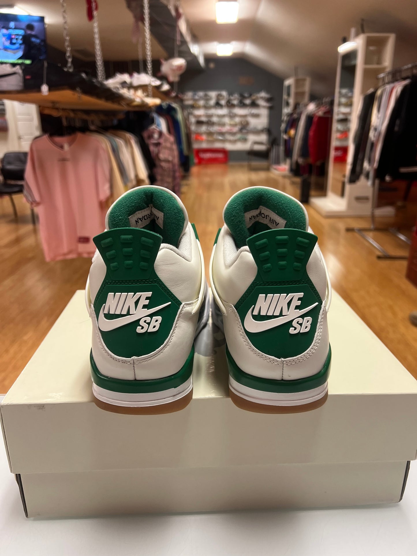Jordan 4 Pine Green SB
