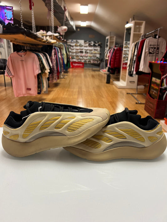 Yeezy 700 V3 Safflower