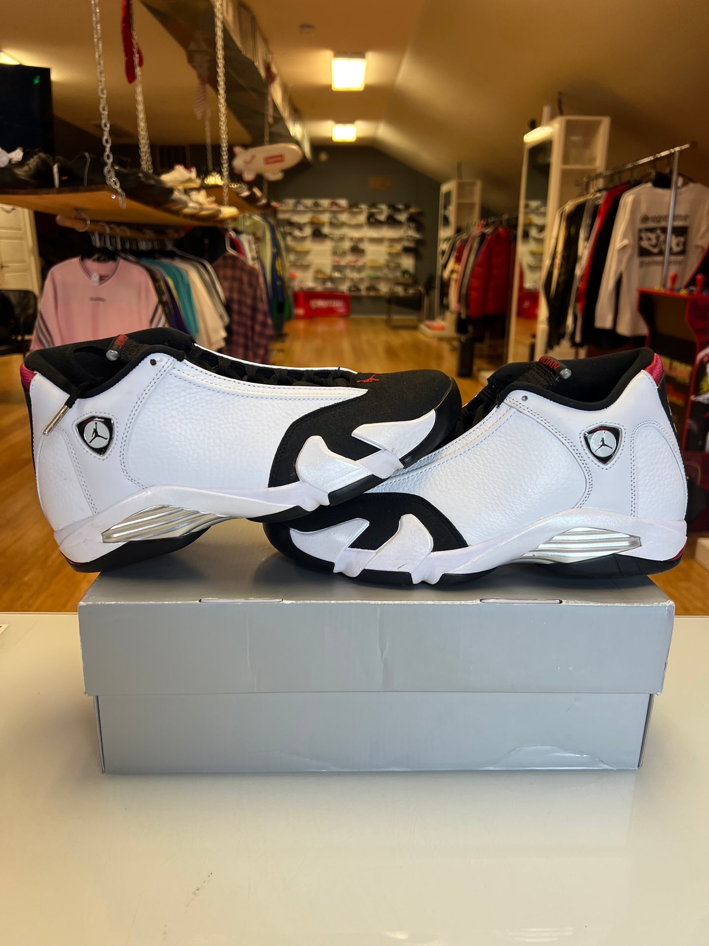 Jordan 14 Black Toe
