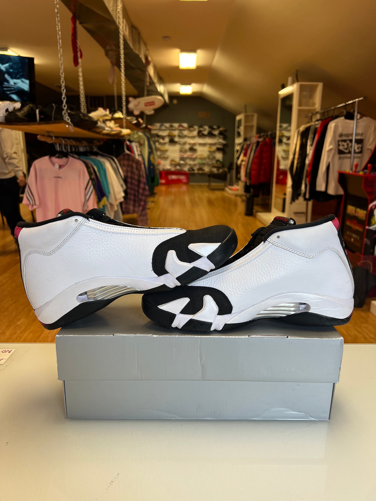 Jordan 14 Black Toe
