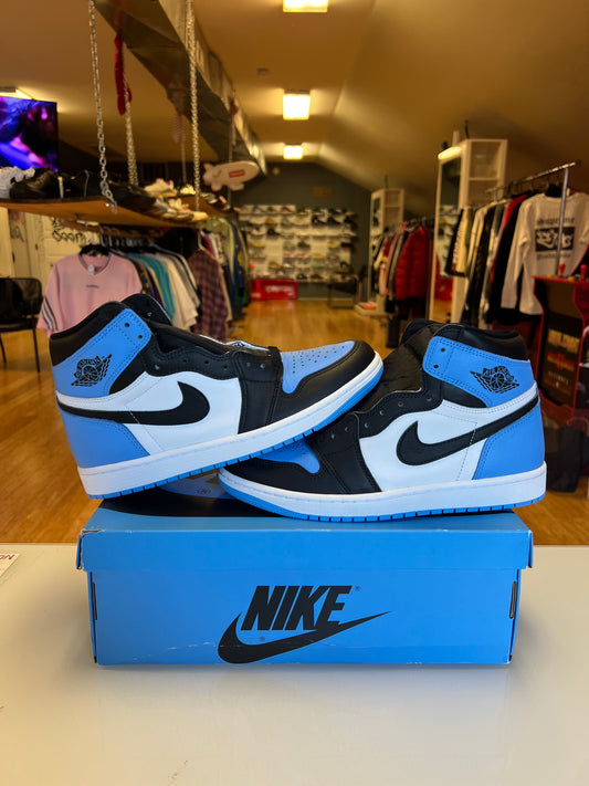 Jordan 1 UNC Toe