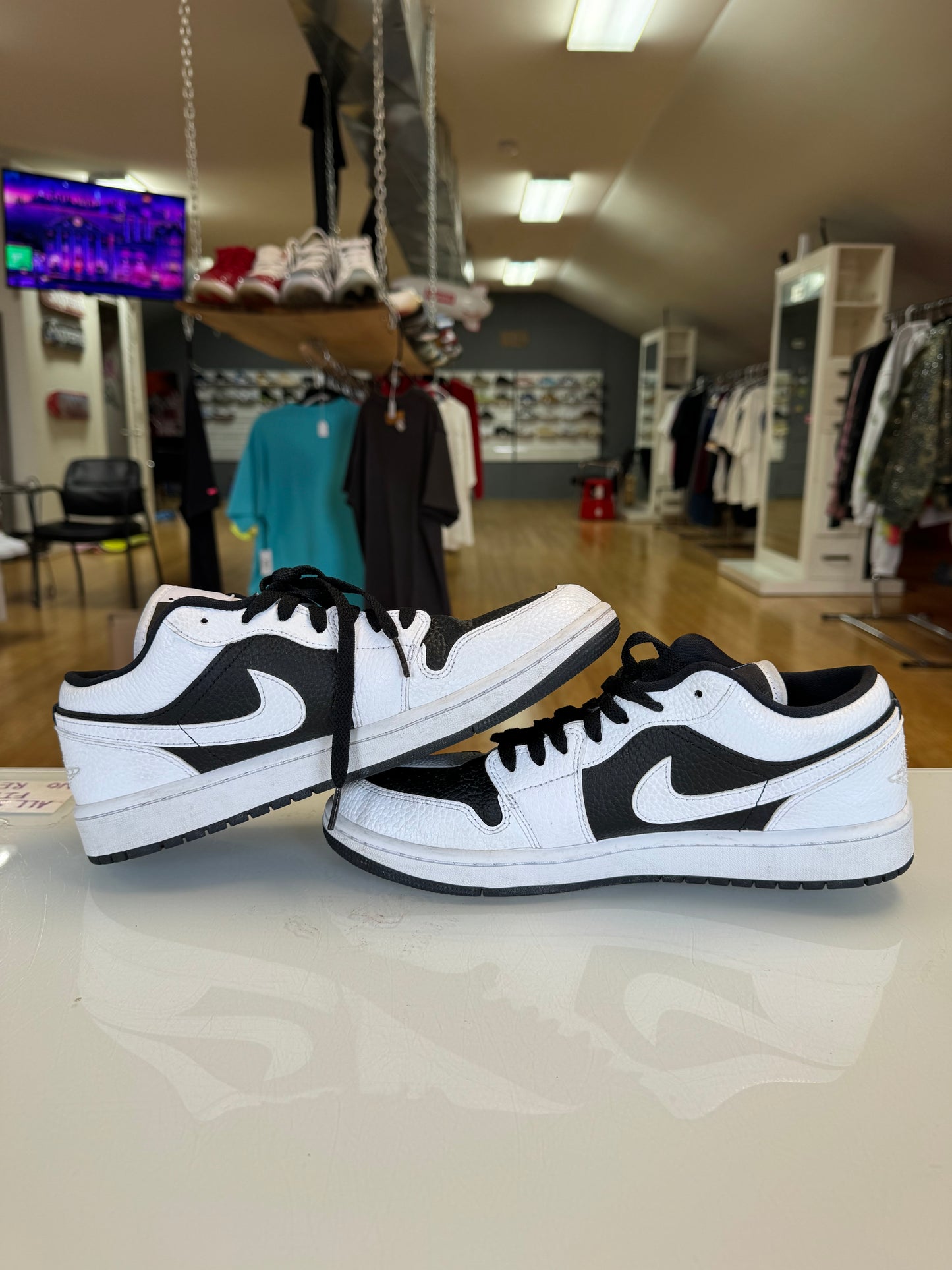 Jordan 1 low homage black