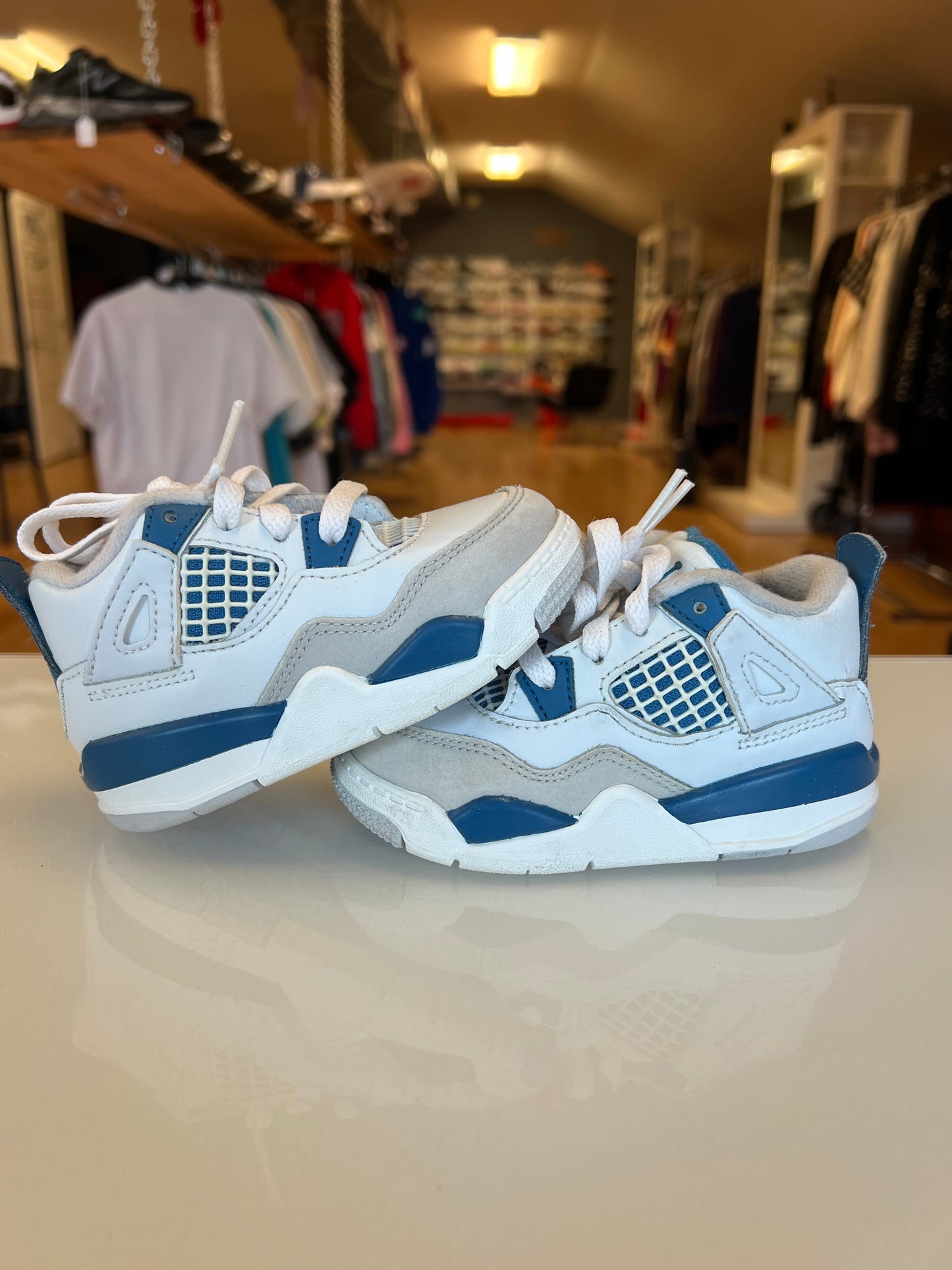 Jordan 4 Military Blue