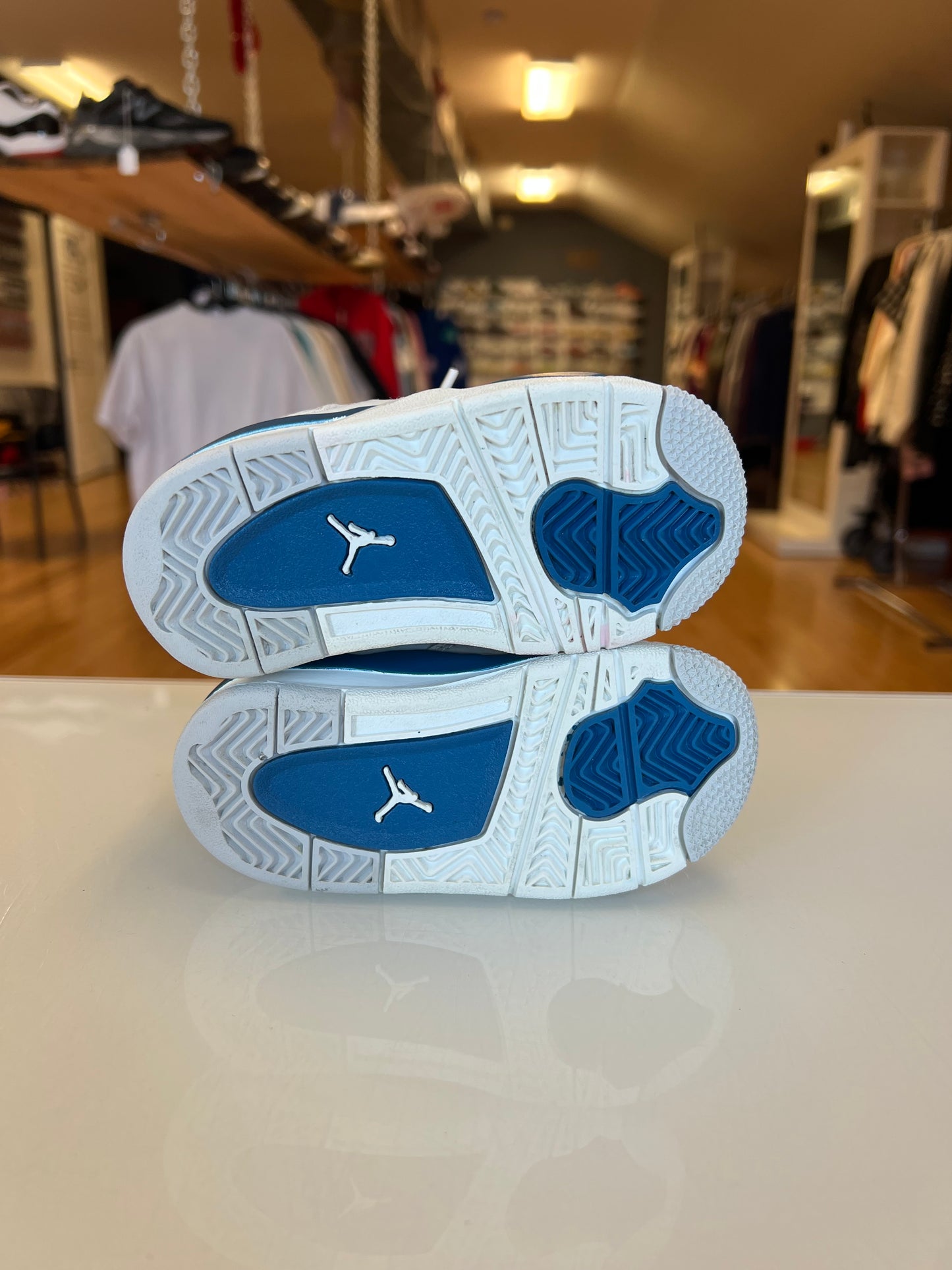 Jordan 4 Military Blue