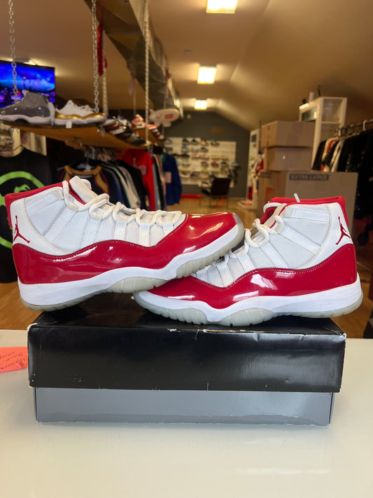 Jordan 11 Cherry