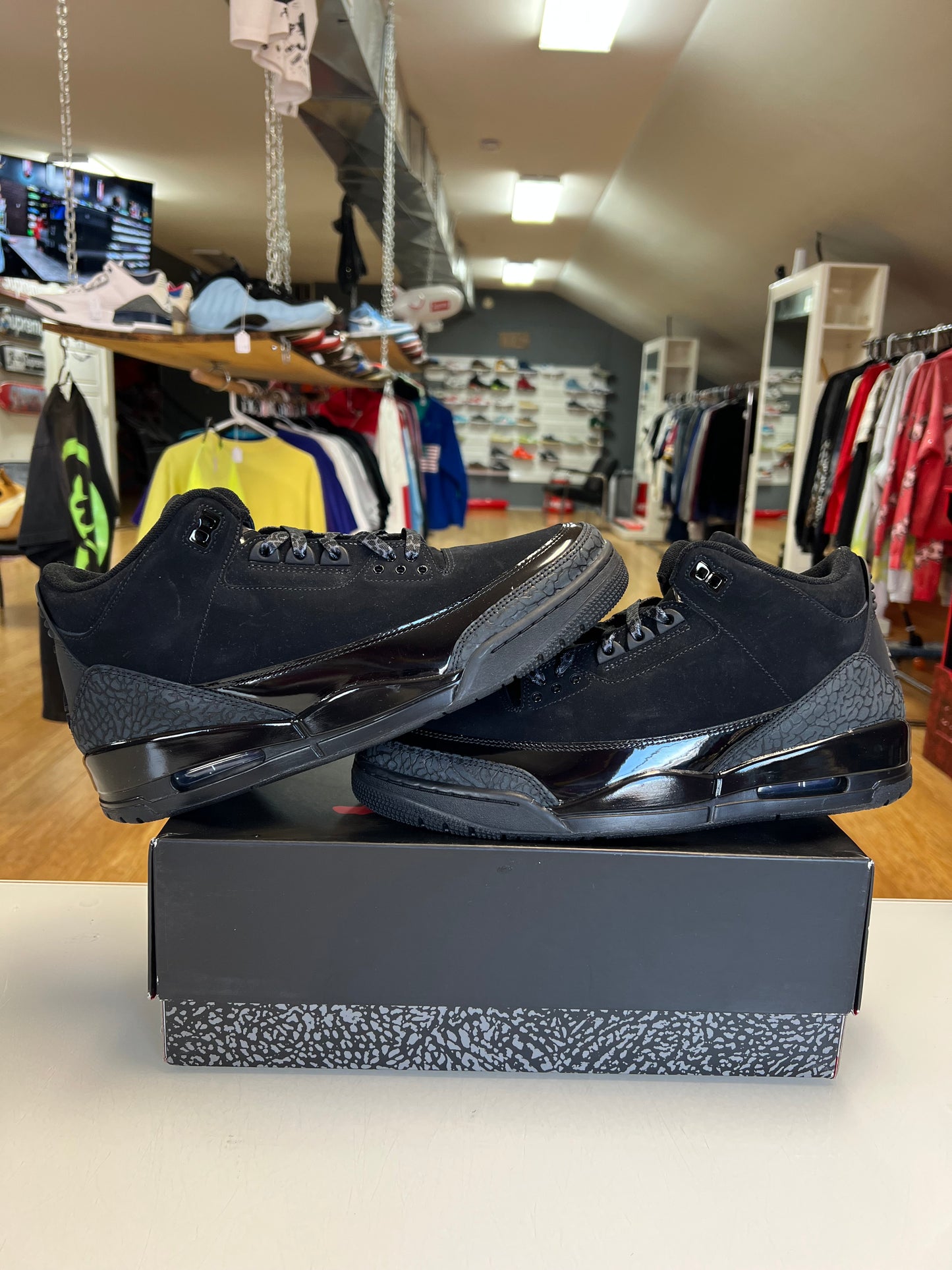 Jordan 3 Black Cat