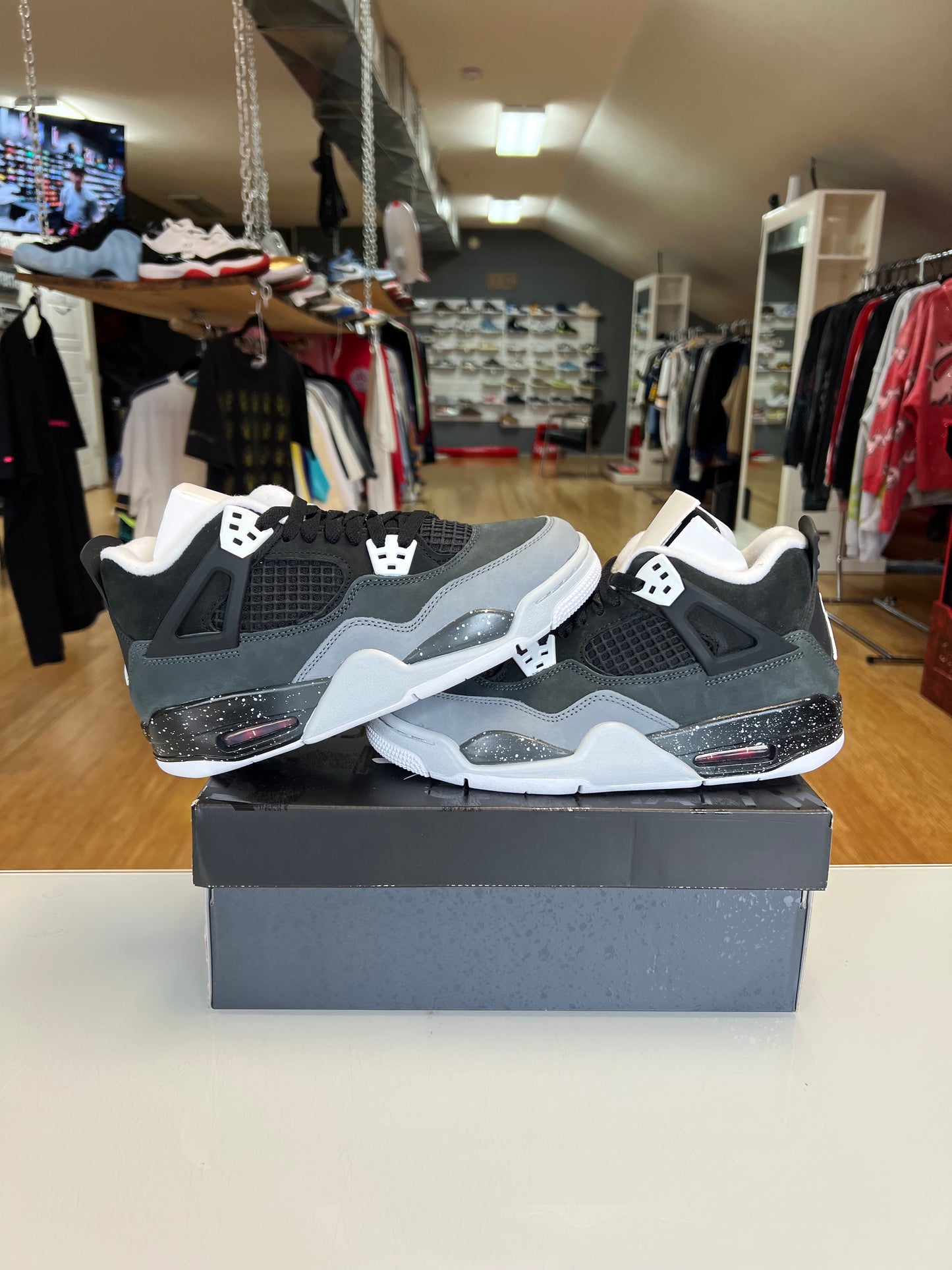 Jordan 4 Fear