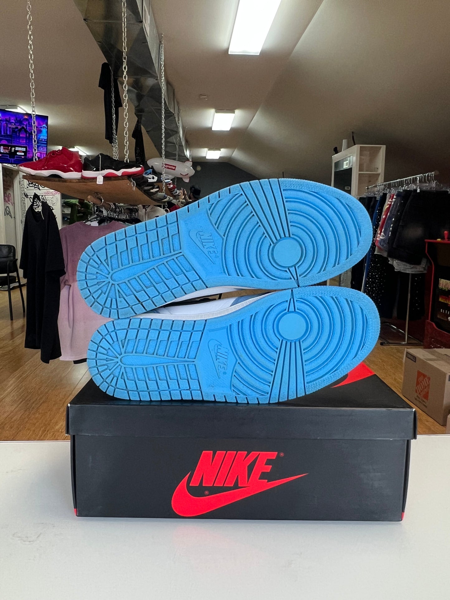 Jordan 1 University Blue